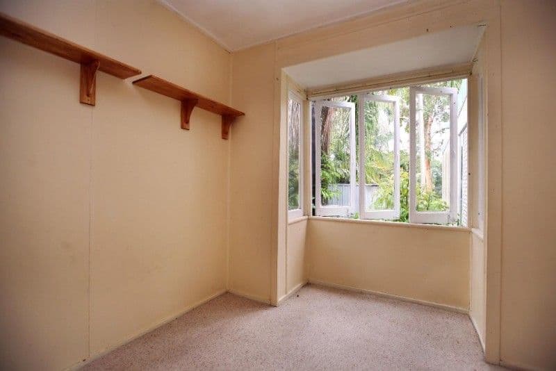 4 Leigh Street, WEST END QLD 4810, West End - Thumbnail 2