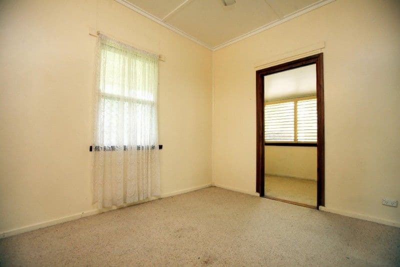 4 Leigh Street, WEST END QLD 4810, West End - Thumbnail 5