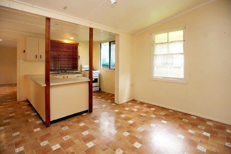 4 Leigh Street, WEST END QLD 4810, West End - Thumbnail 6