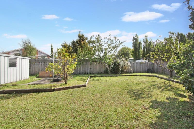 16  Rozzy Parade, NARRE WARREN VIC 3805, Narre Warren - Thumbnail 2