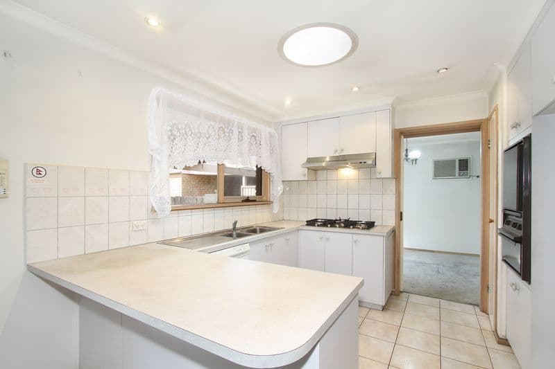 16  Rozzy Parade, NARRE WARREN VIC 3805, Narre Warren - Thumbnail 4