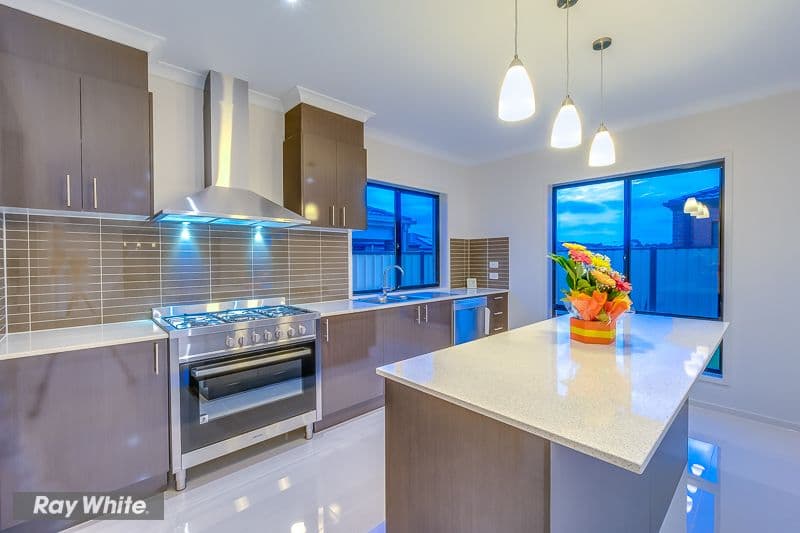 7 Bolcarra Grove, Truganina VIC 3029, Truganina - Thumbnail 7