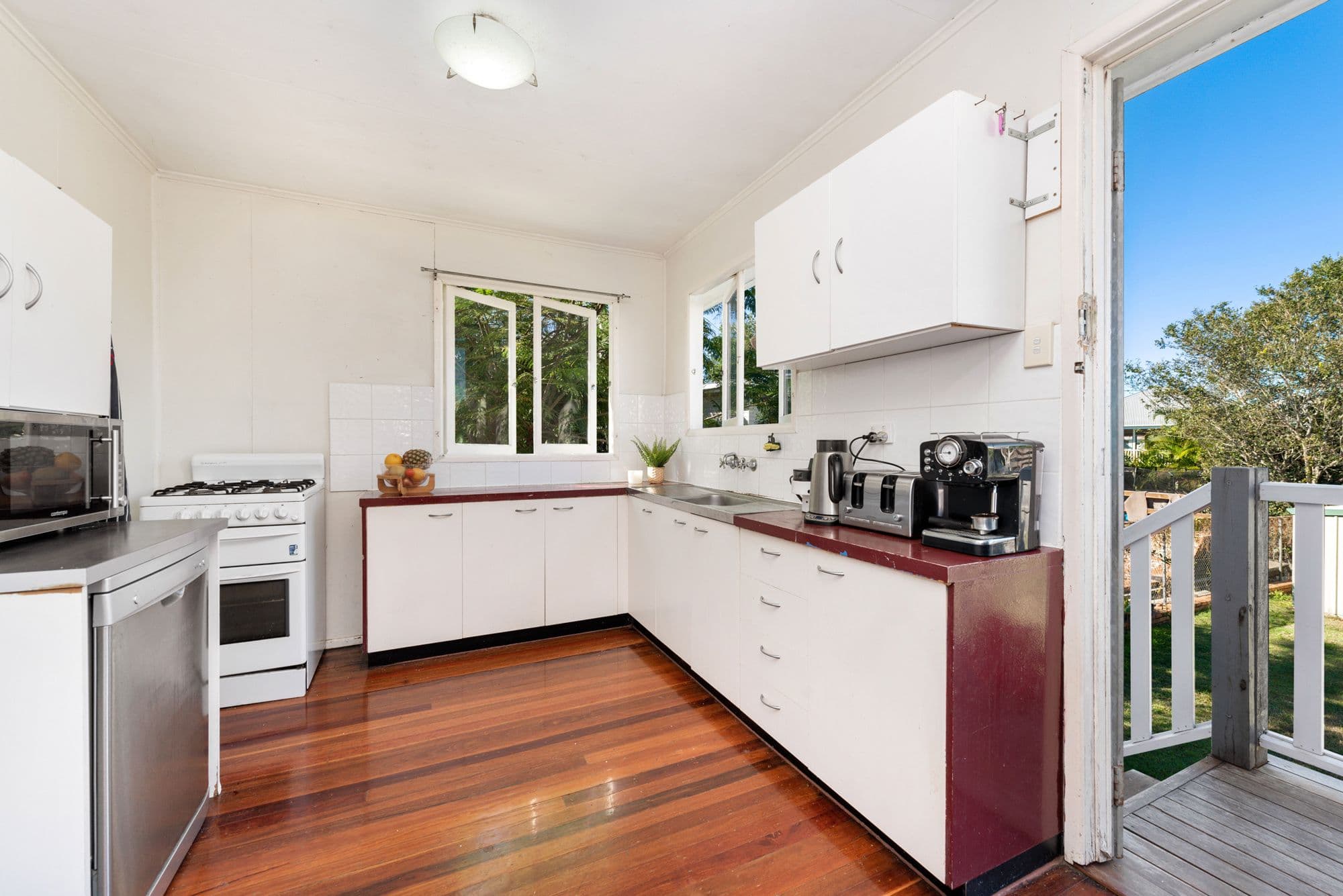 64 Stuart Street, Bulimba QLD 4171, Bulimba - Thumbnail 5