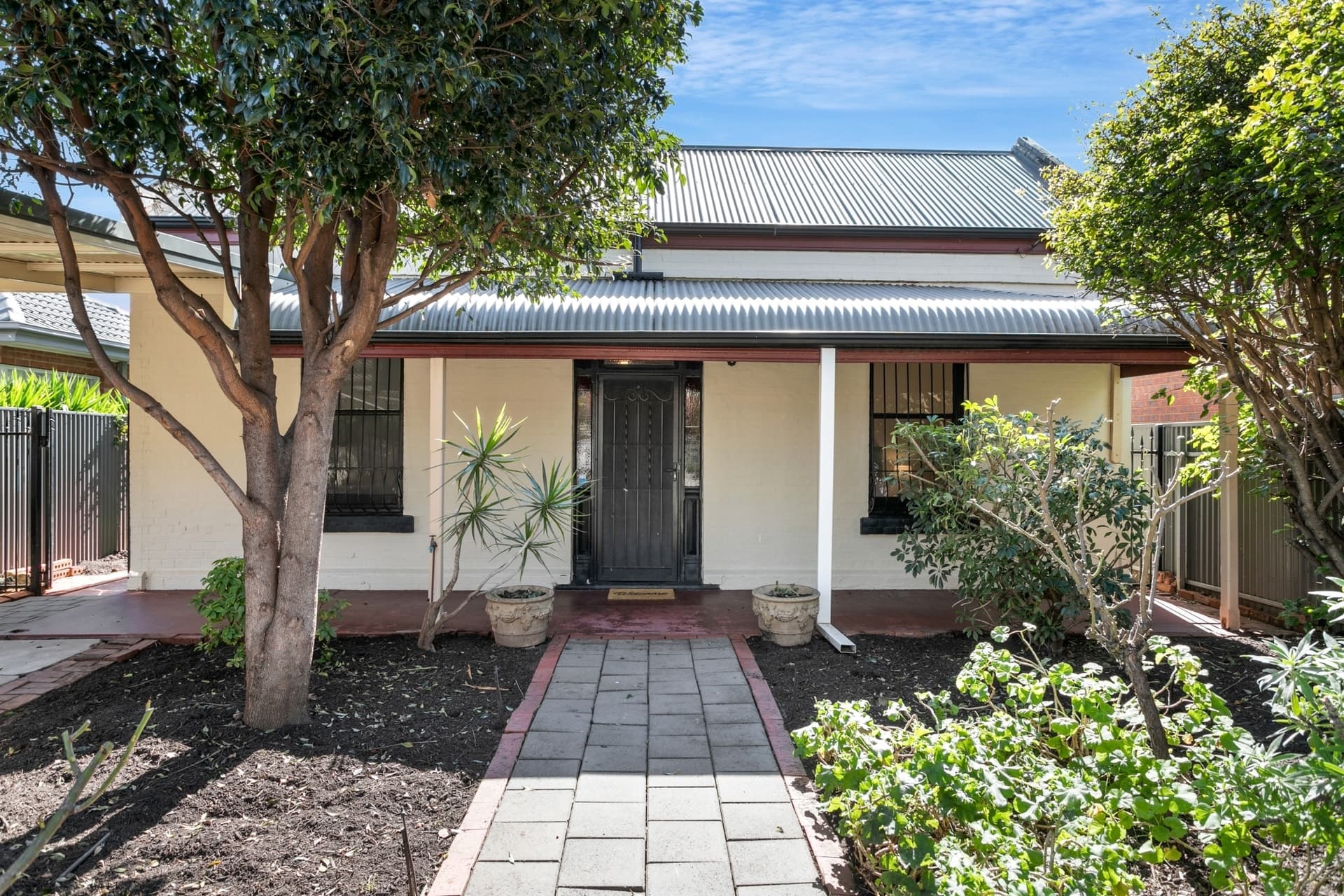 19 Formby Street, Hilton - Image 1