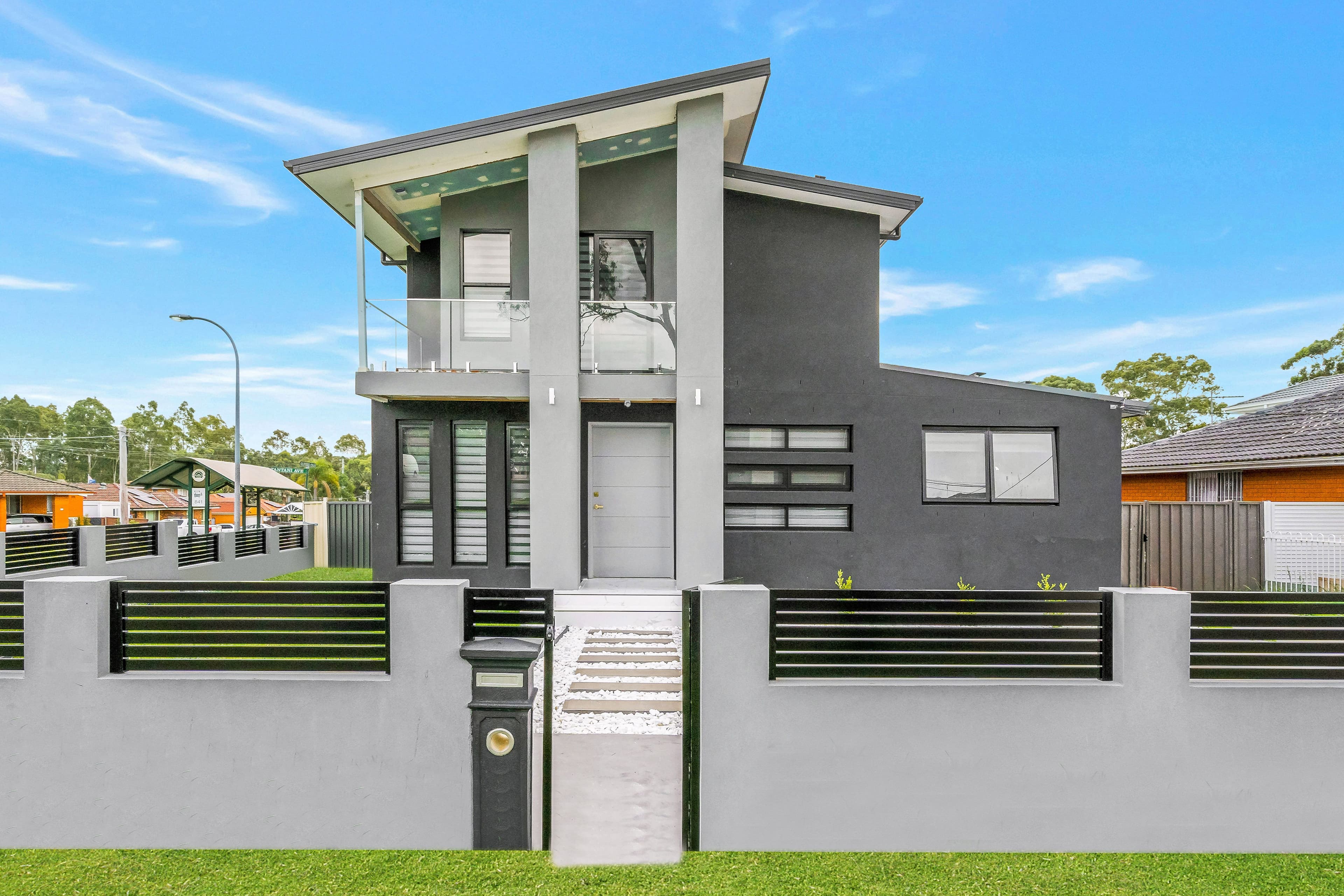 17 Taminga Road, Green Valley NSW 2168, Green Valley - Thumbnail 2