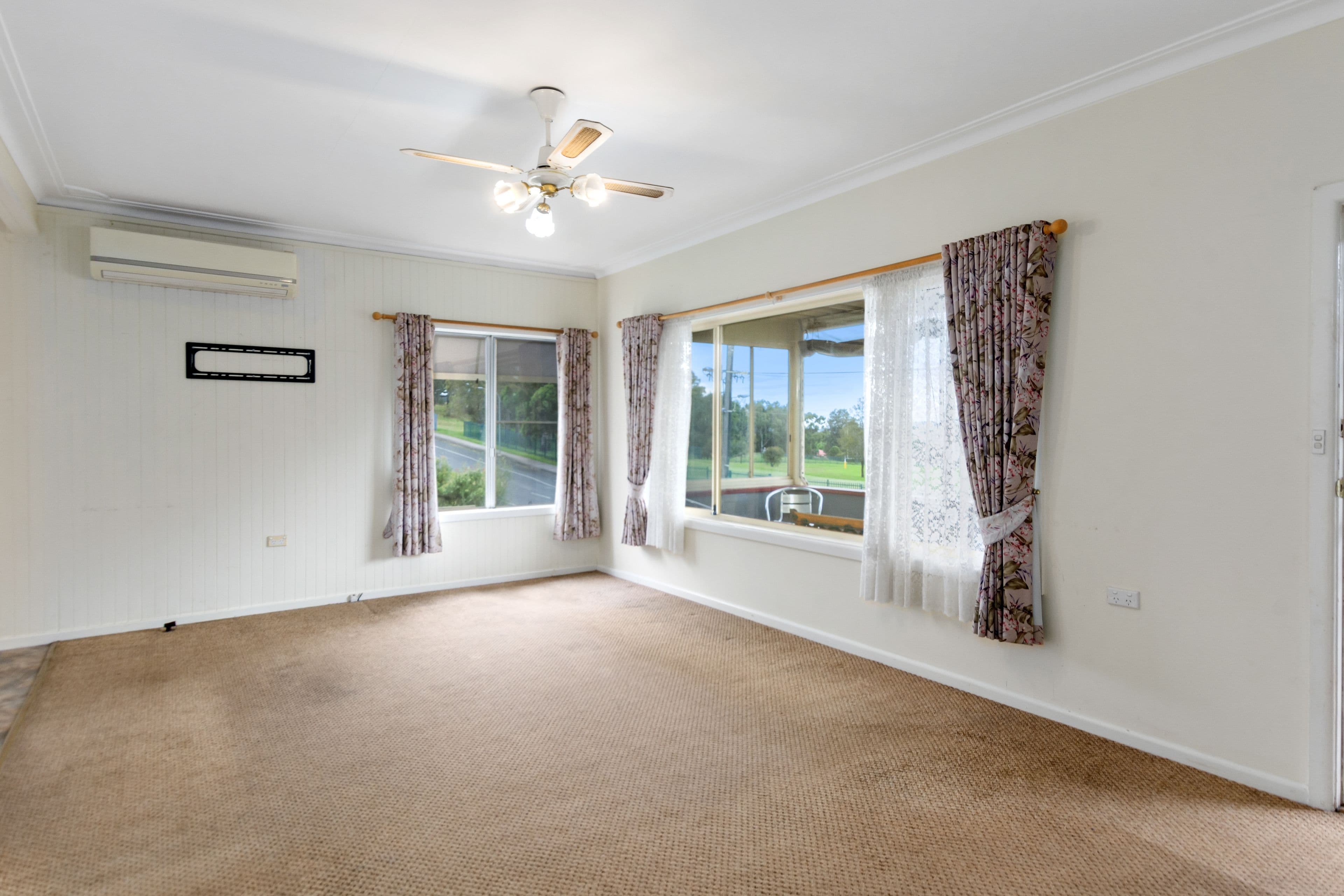 1 Elouera Crescent, Kanahooka NSW 2530, Kanahooka - Thumbnail 2