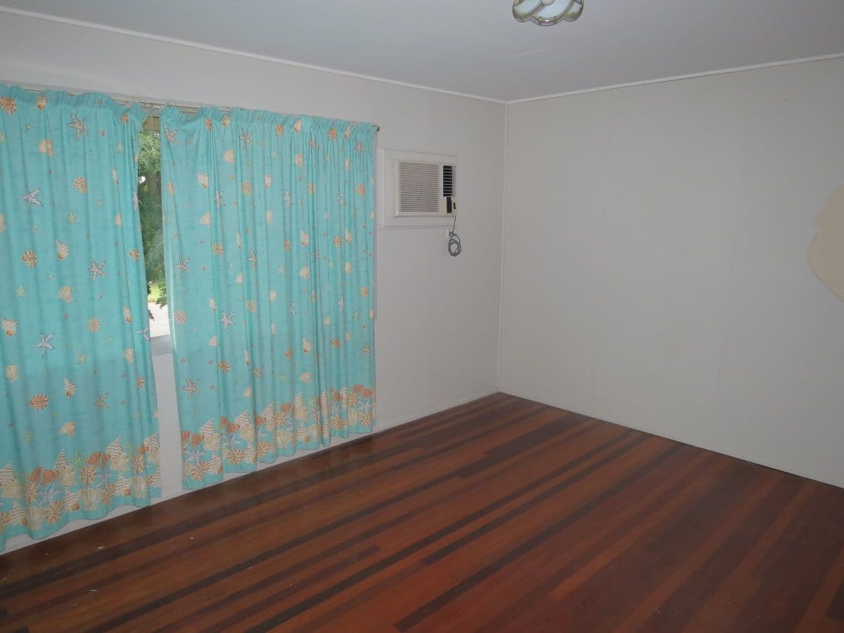 18 Conachan Street, Blackwater QLD 4717, Blackwater - Thumbnail 4