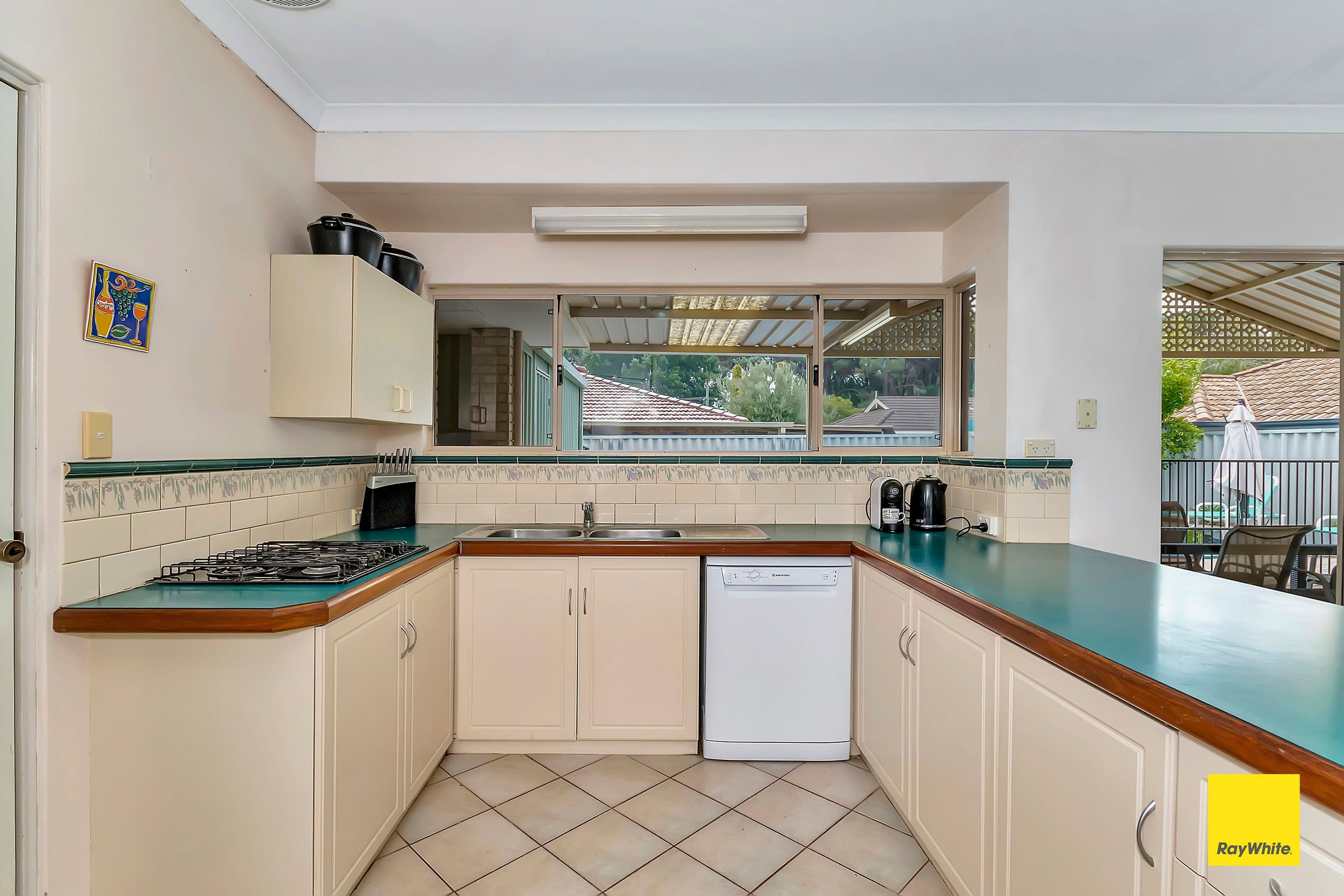8 Stegley Place, Morley WA 6062, Morley - Thumbnail 7