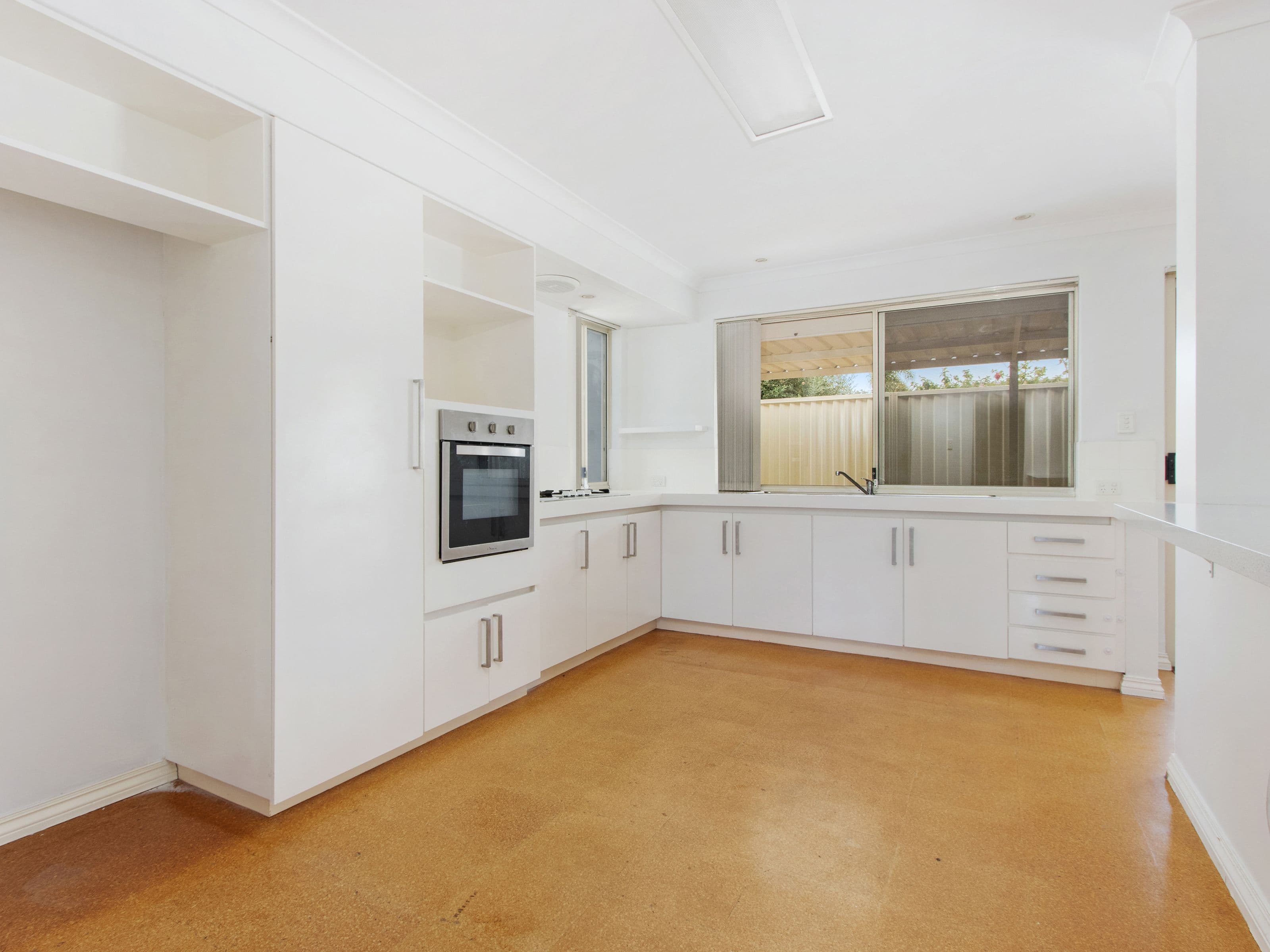 2 Greenlea Crescent, Warnbro WA 6169, Warnbro - Thumbnail 8