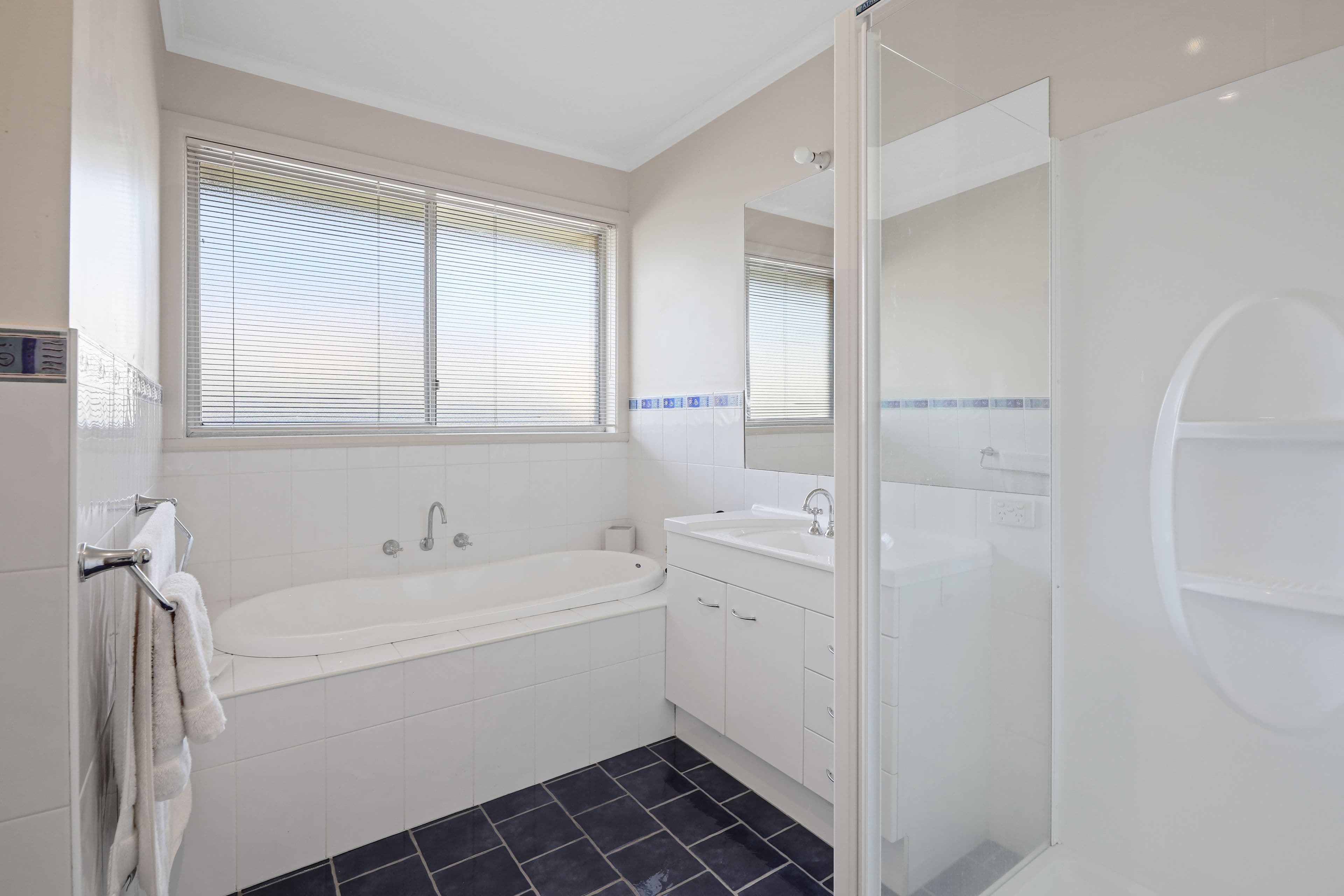 2 Mclean Street, Drouin VIC 3818, Drouin - Thumbnail 7