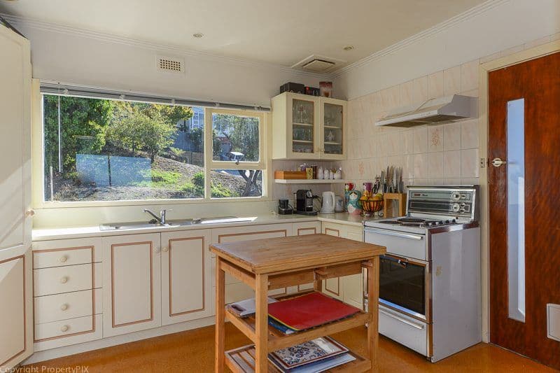 49 Waverley Street, BELLERIVE TAS 7018, Bellerive - Thumbnail 6