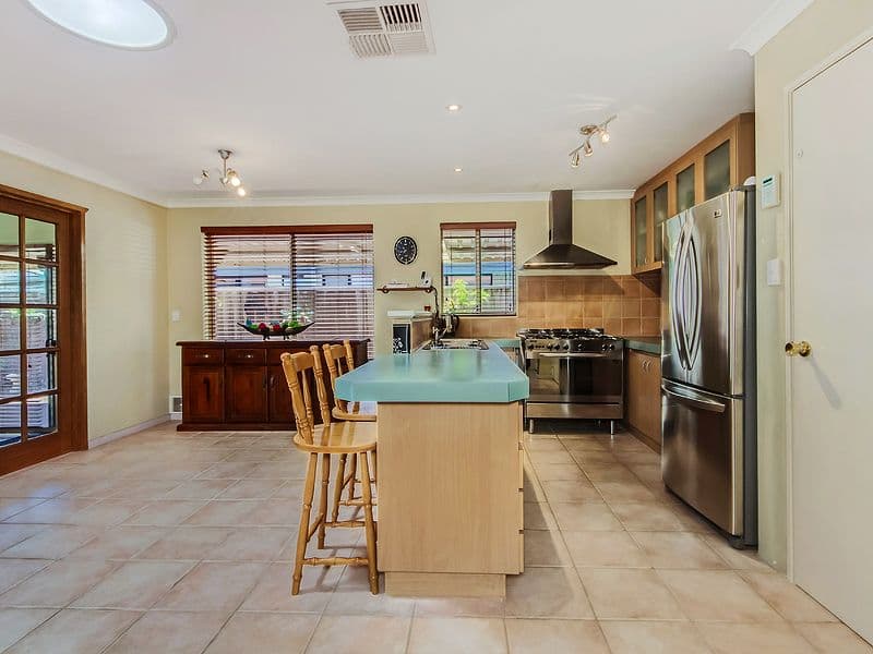 14 Belmont Close, PORT KENNEDY WA 6172, Port Kennedy - Thumbnail 8