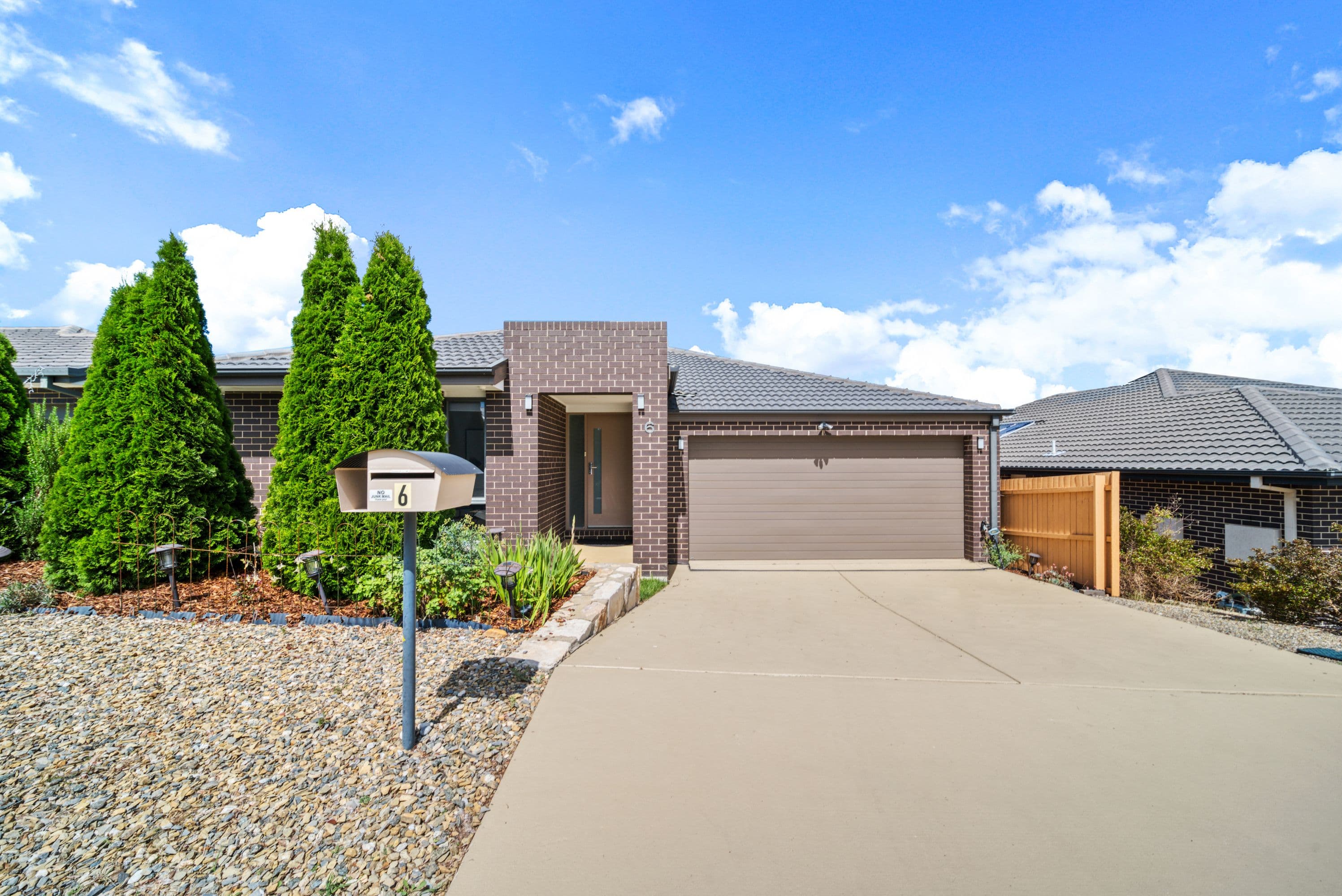 6 Alanvale Street, Harrison ACT 2914, Harrison - Image 1
