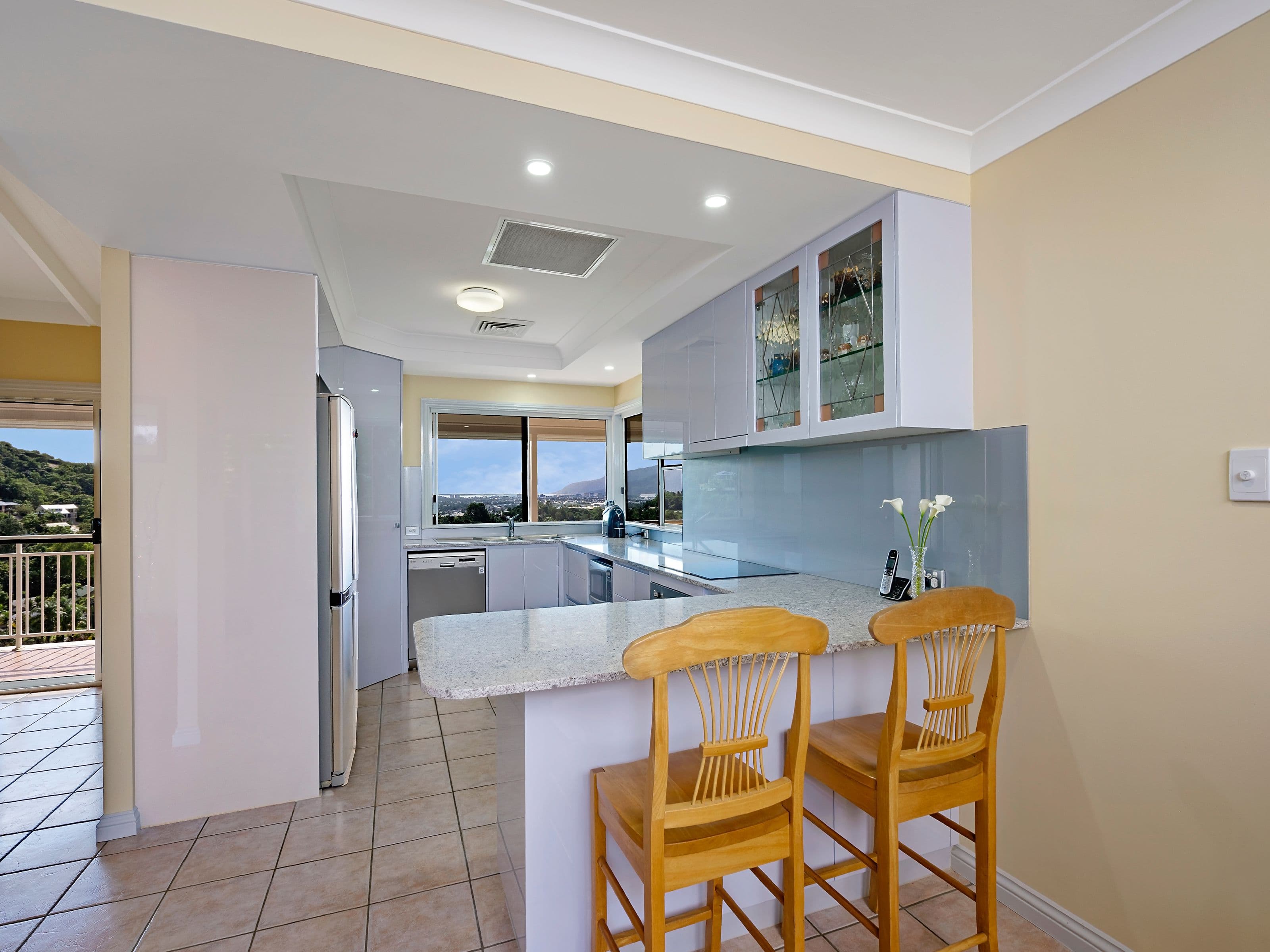 250 Toogood Road, Bayview Heights QLD 4868, Bayview Heights - Thumbnail 3
