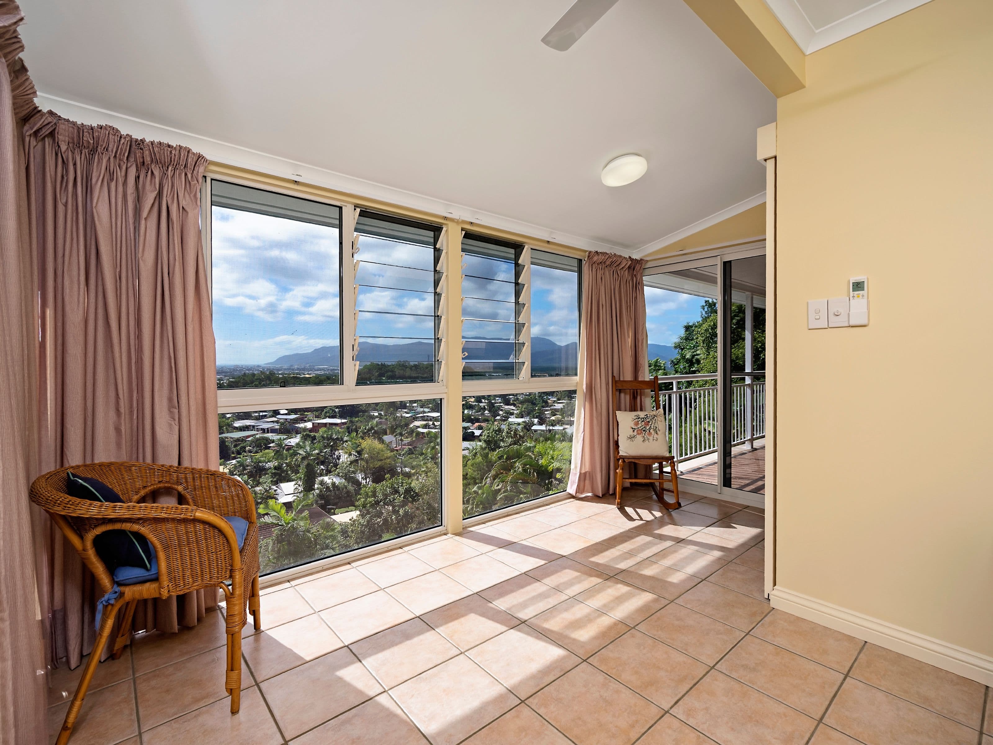 250 Toogood Road, Bayview Heights QLD 4868, Bayview Heights - Thumbnail 8