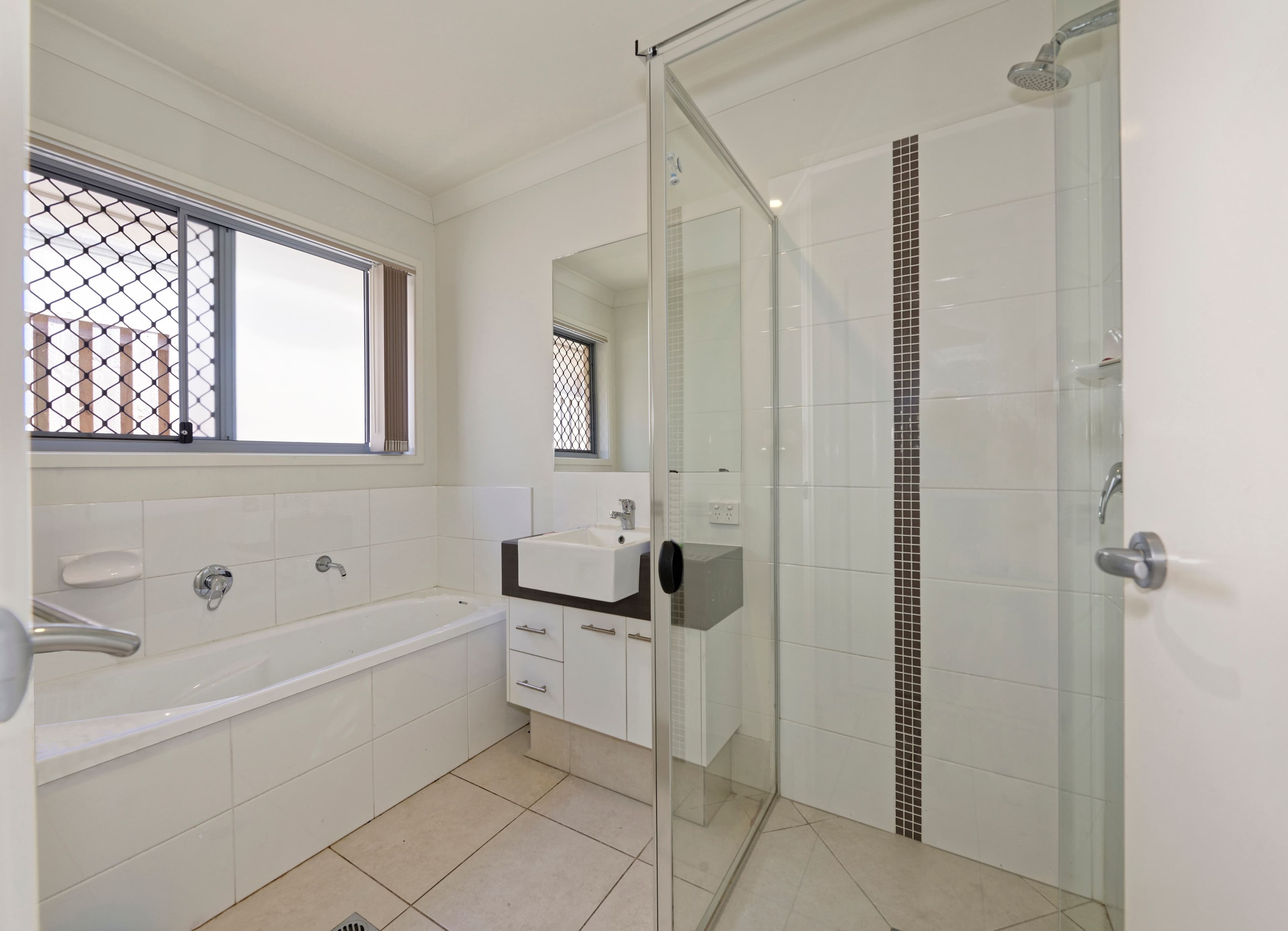 13 Kingfisher Street, Dakabin QLD 4503, Dakabin - Thumbnail 8
