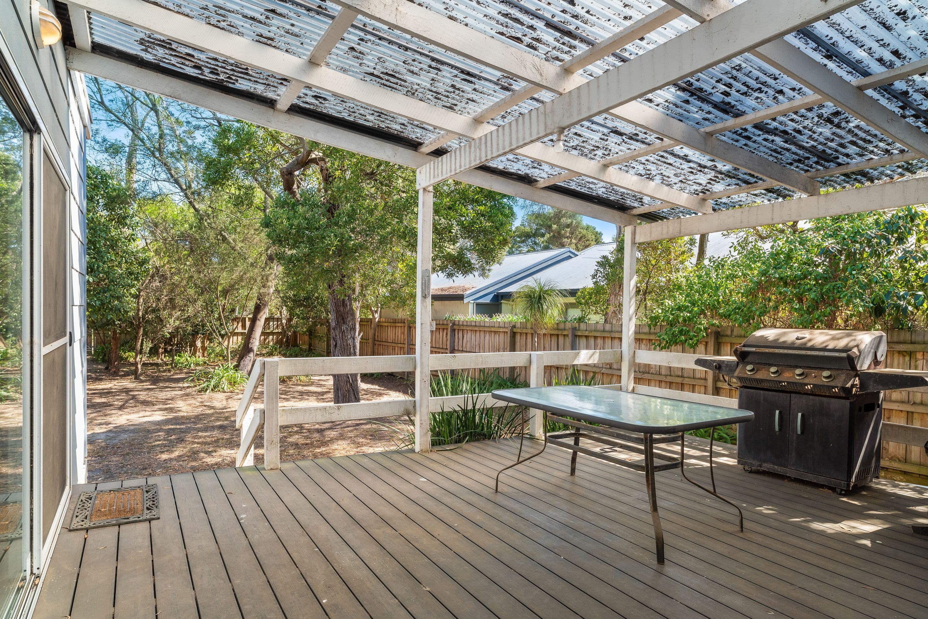 1 Holiday Court, Cowes VIC 3922, Cowes - Thumbnail 2