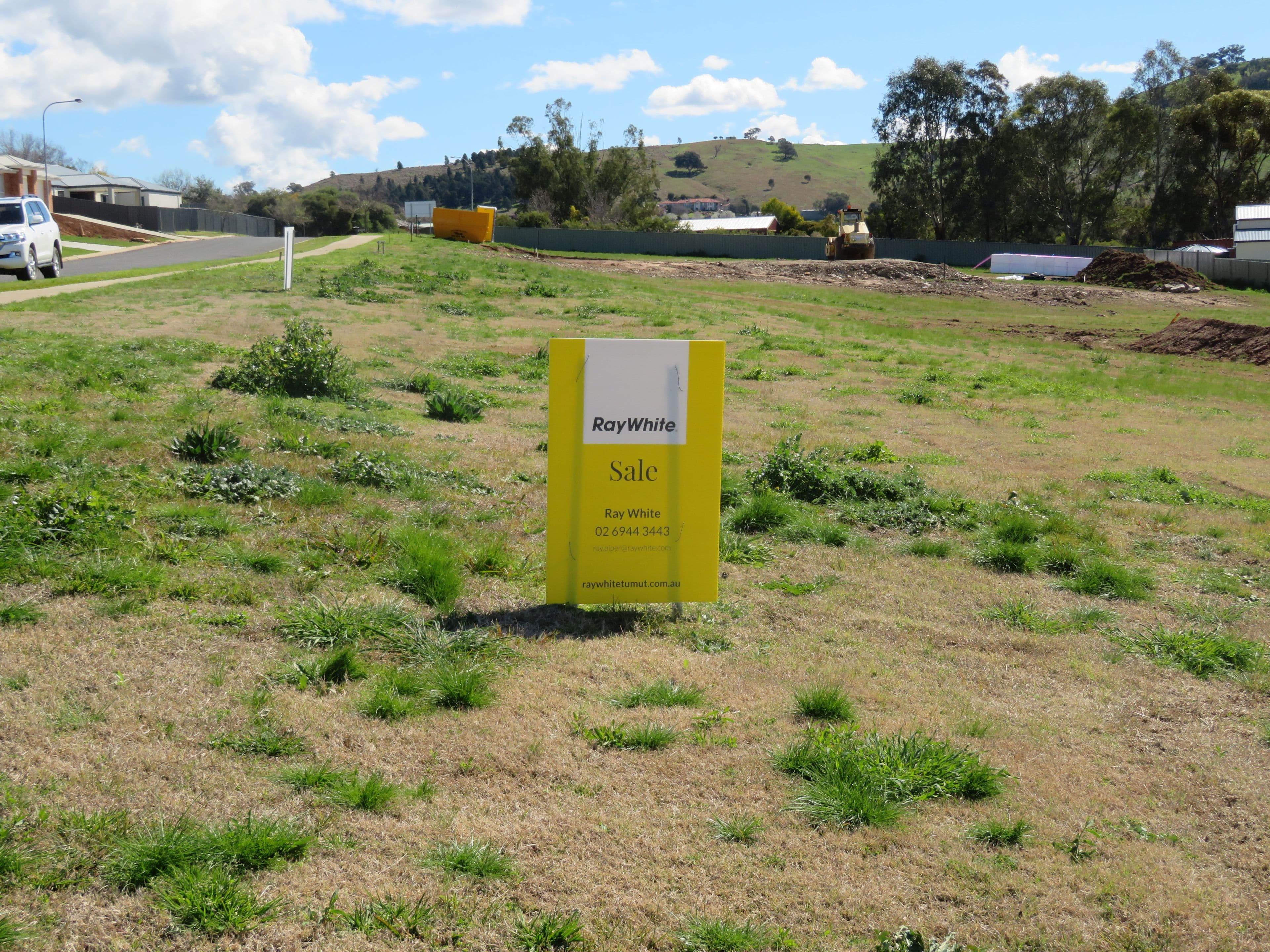 32 Lawson Drive, Gundagai NSW 2722, Gundagai - Image 1