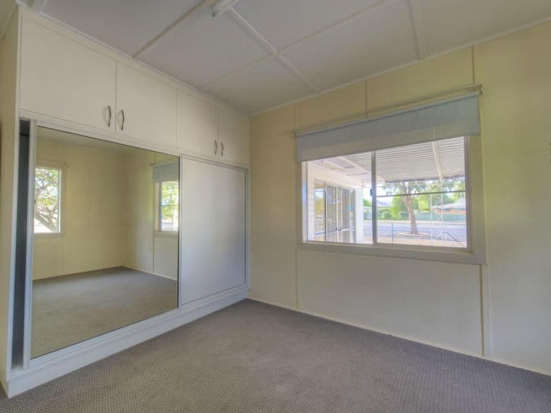 120 Murilla Street, Miles QLD 4415, Miles - Thumbnail 7