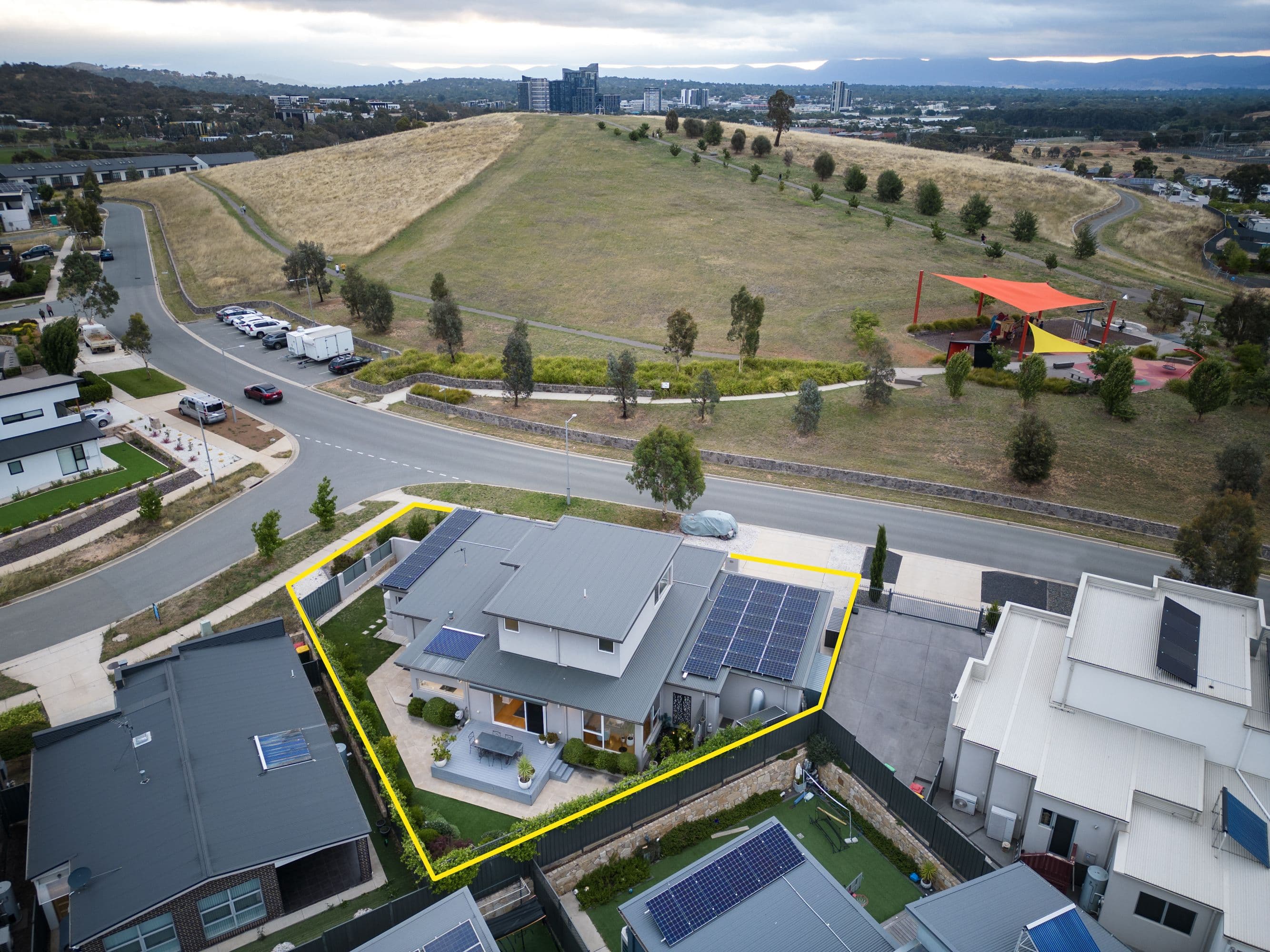 60 Wanderlight Avenue, Lawson ACT 2617, Lawson - Thumbnail 2