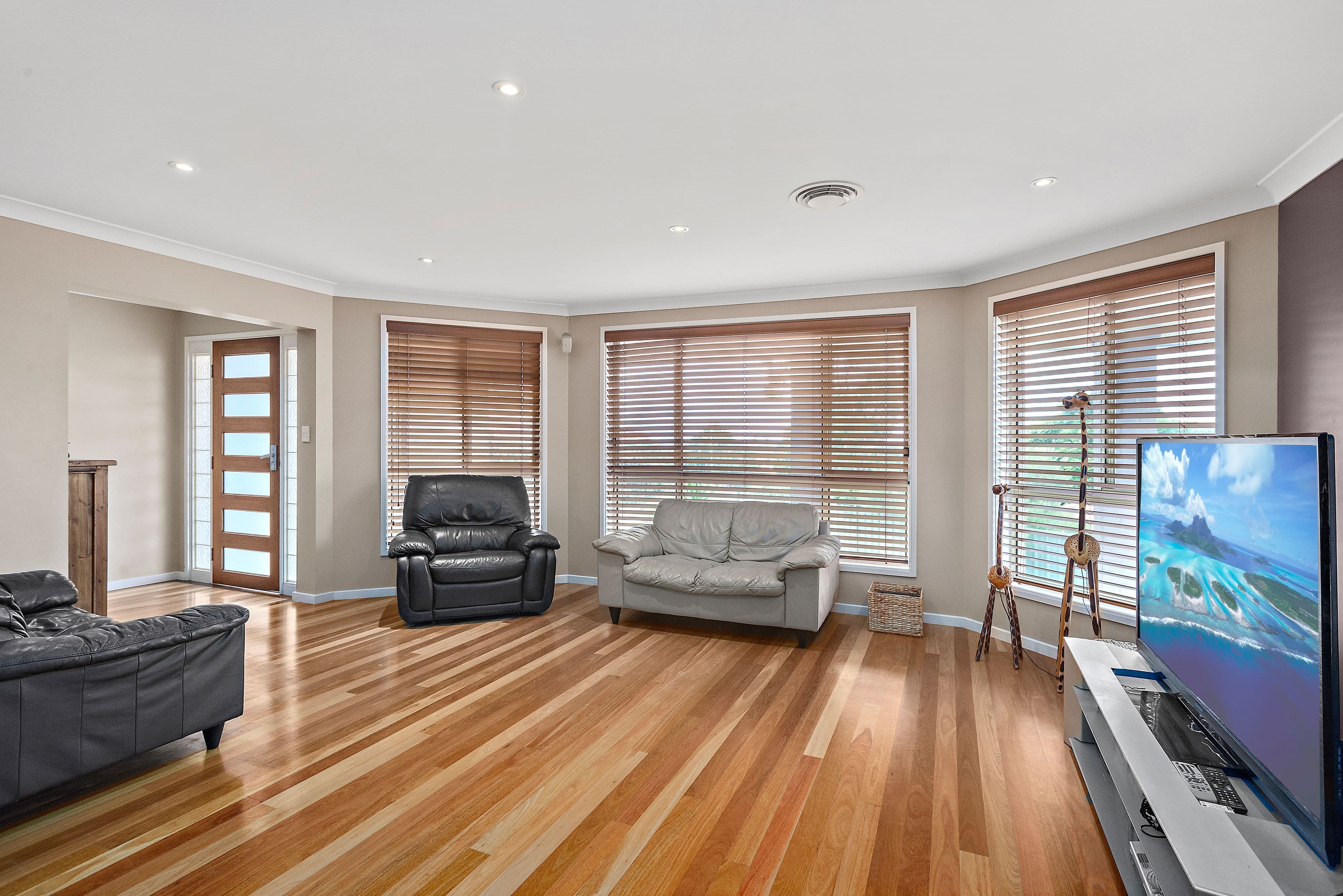 3 The Circuit, Shellharbour - Thumbnail 7