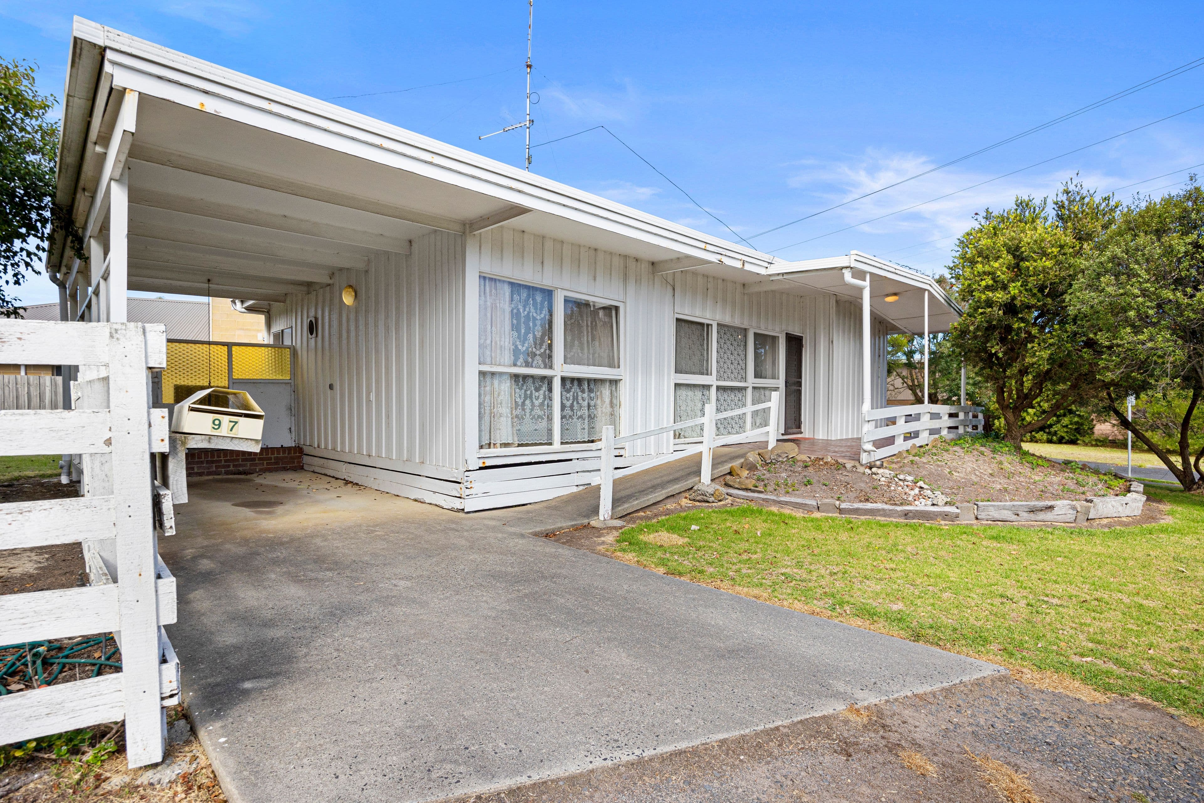 97 Bayview Avenue, Inverloch VIC 3996, Inverloch - Image 1