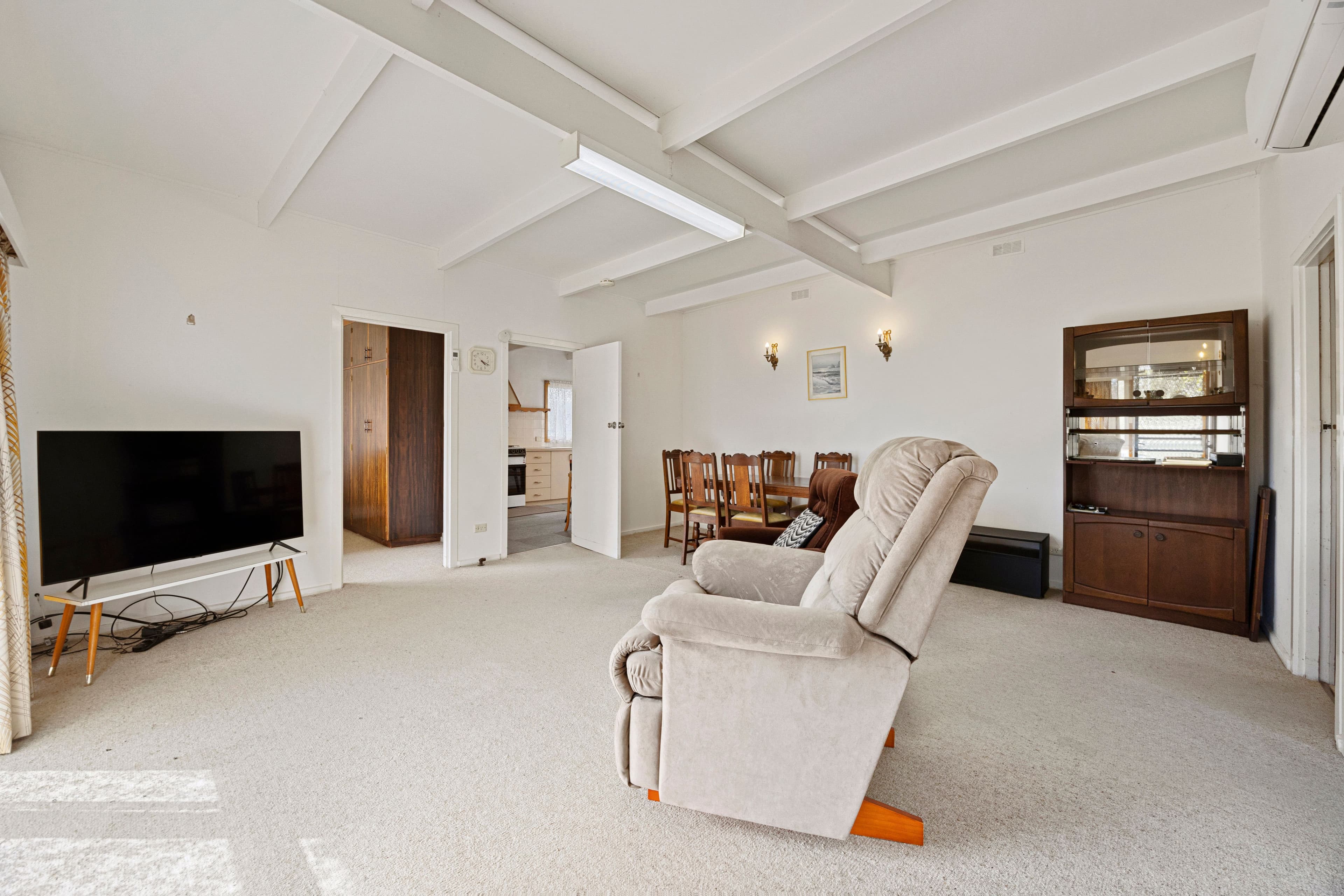 97 Bayview Avenue, Inverloch VIC 3996, Inverloch - Thumbnail 3