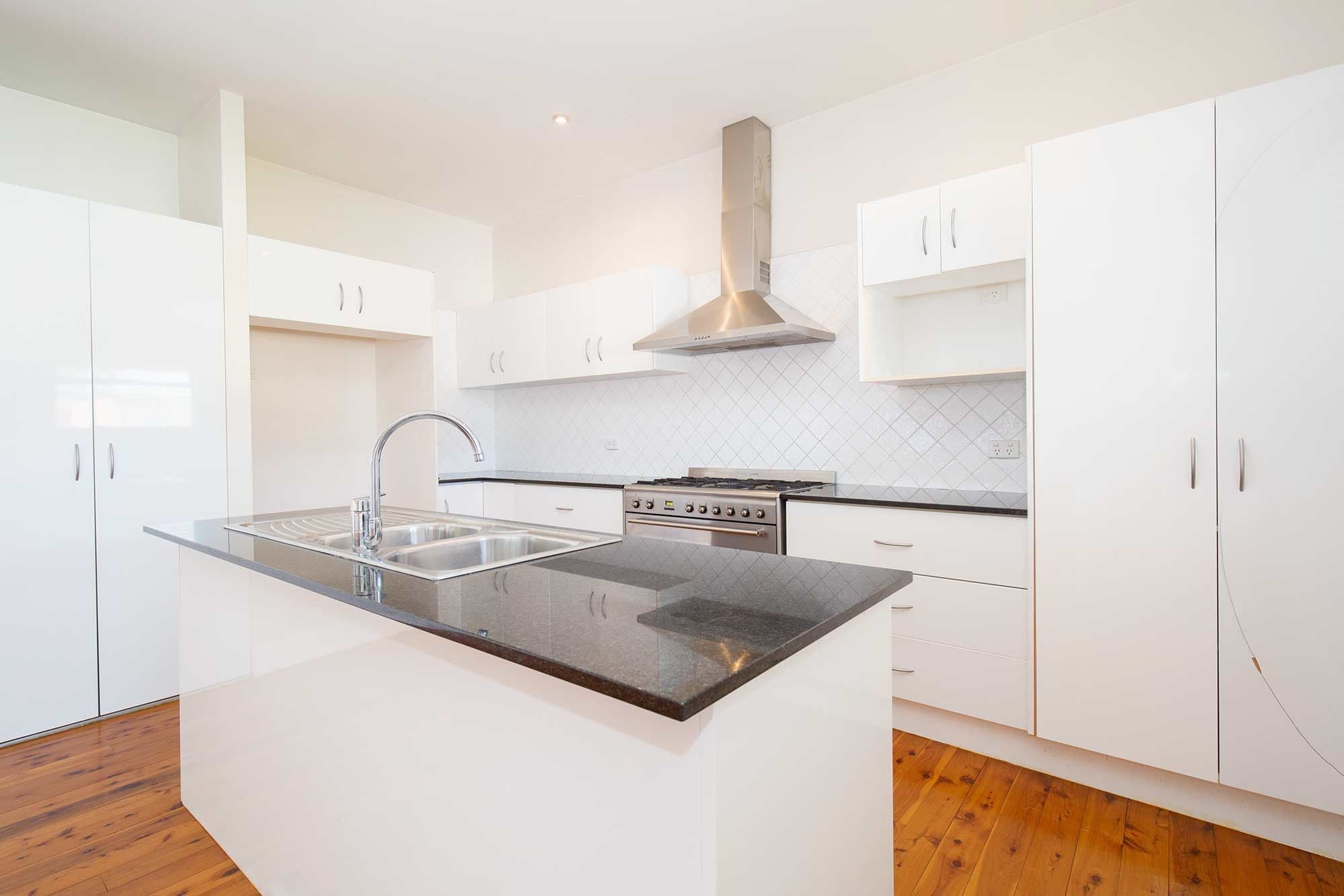 5 Lauffre Walk, Caroline Springs - Thumbnail 2