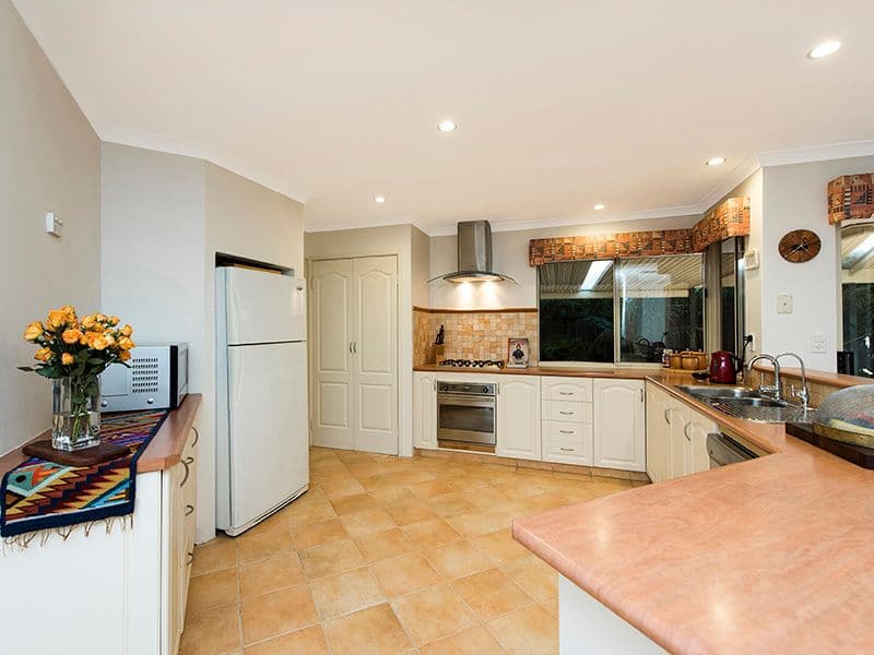 6 McNicholl Street, Rockingham WA 6168, Rockingham - Thumbnail 2