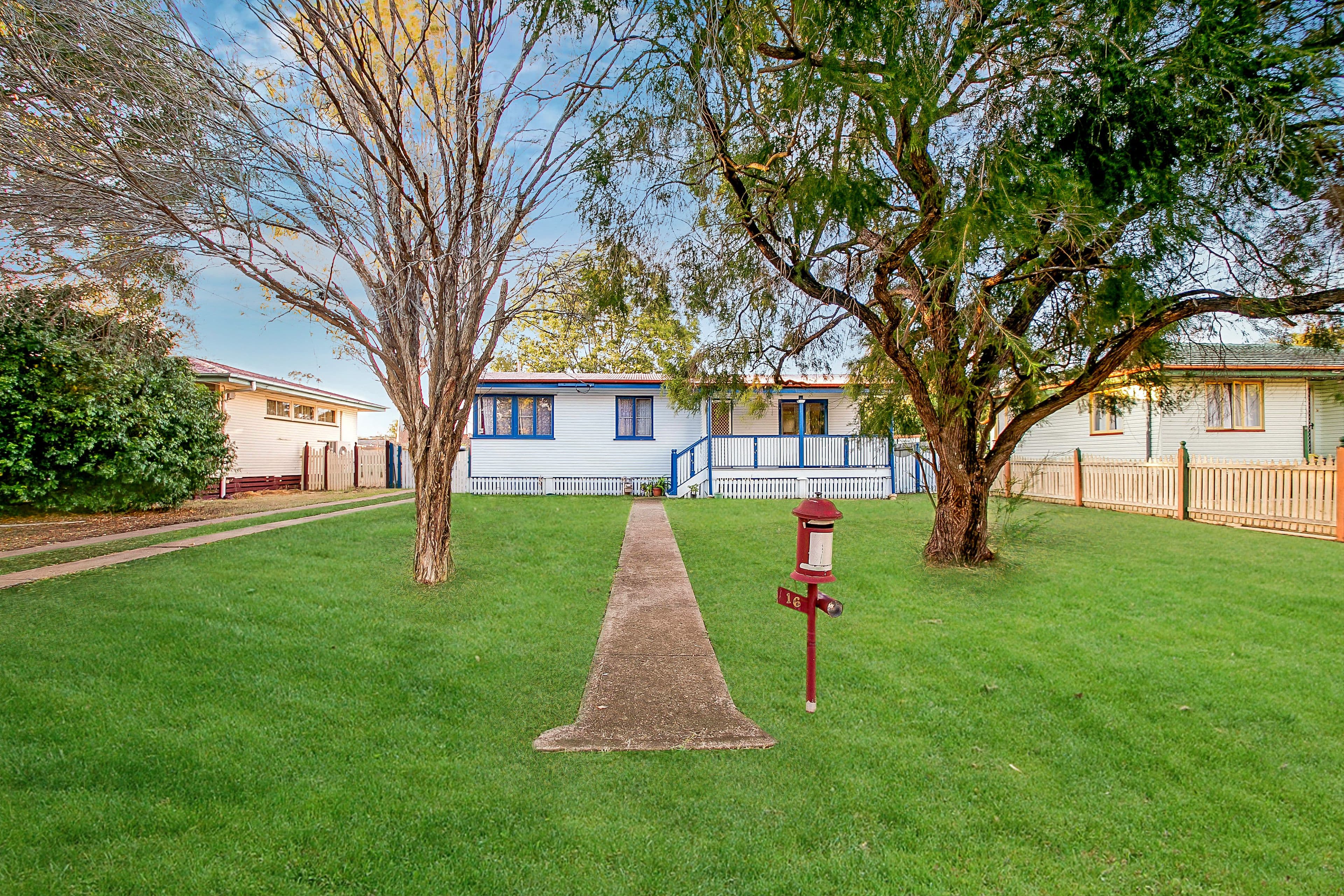 16 Crosshill Street, Leichhardt QLD 4305, Leichhardt - Thumbnail 2