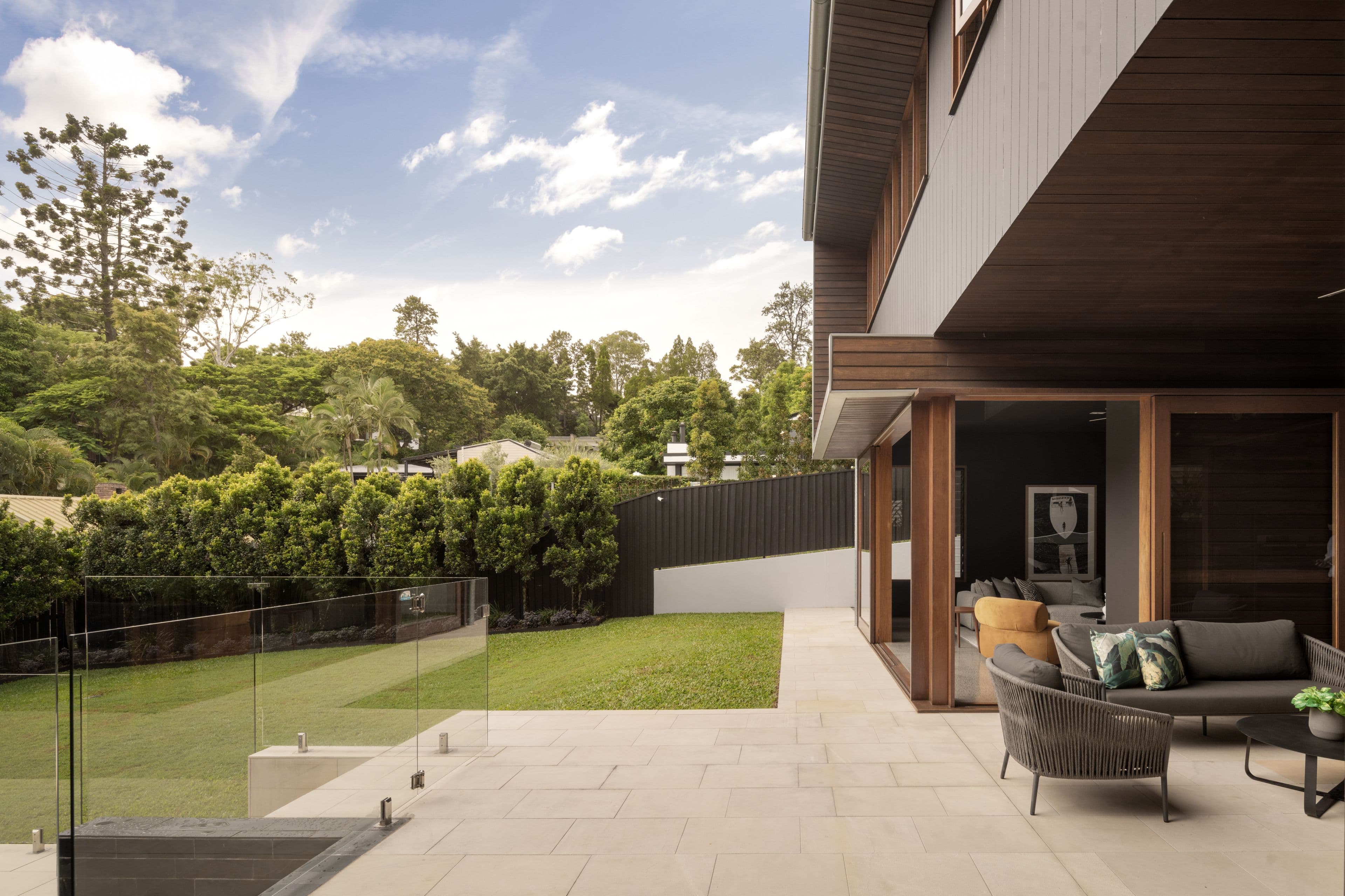 14 Barton Street, Bardon QLD 4065, Bardon - Thumbnail 3