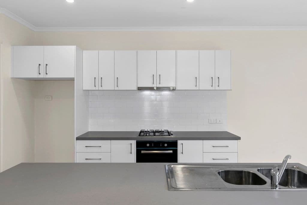 11 Glenview Road, Mount Evelyn VIC 3796, Mount Evelyn - Thumbnail 3