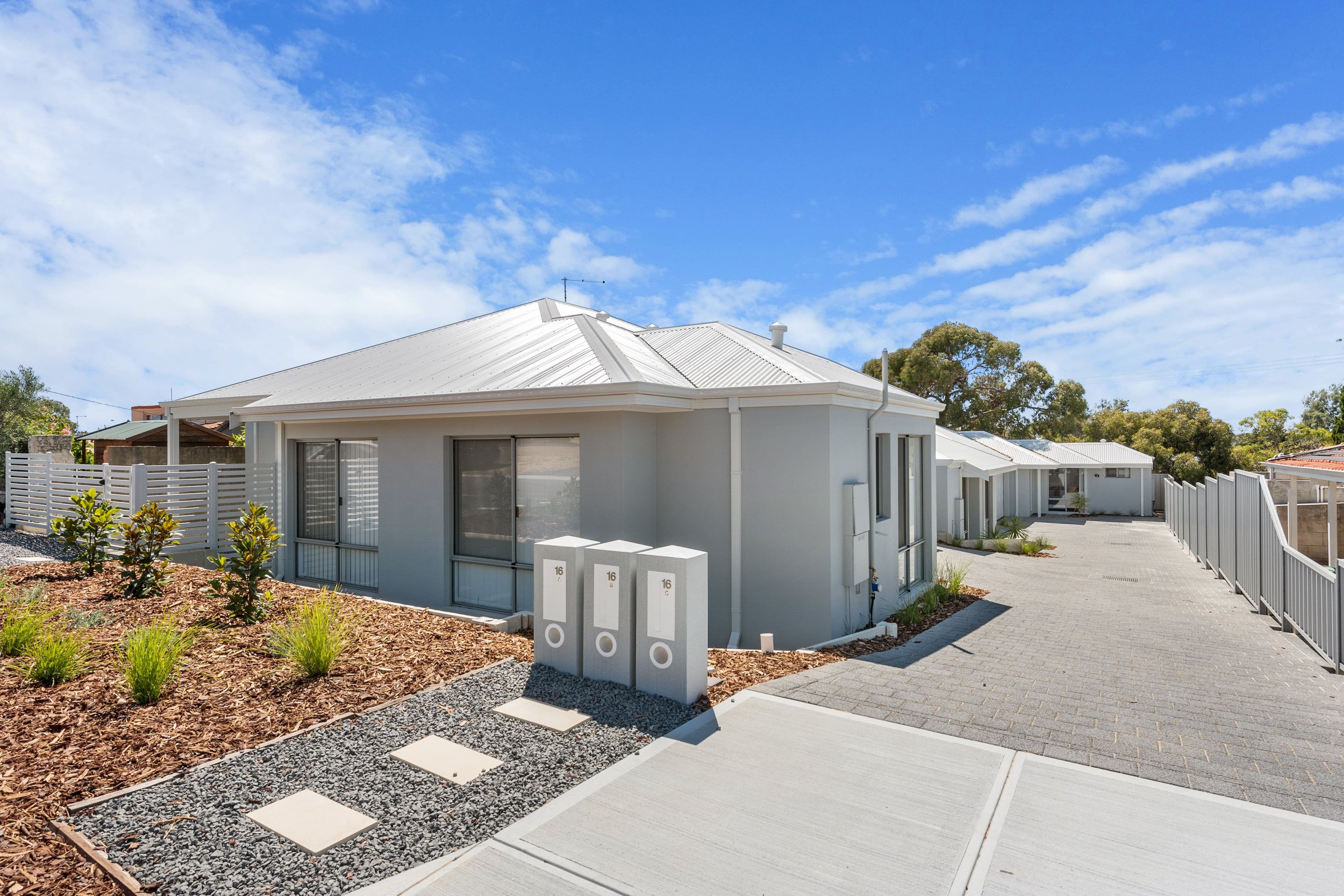 16c Windsor Place, Kallaroo WA 6025, Kallaroo - Image 1