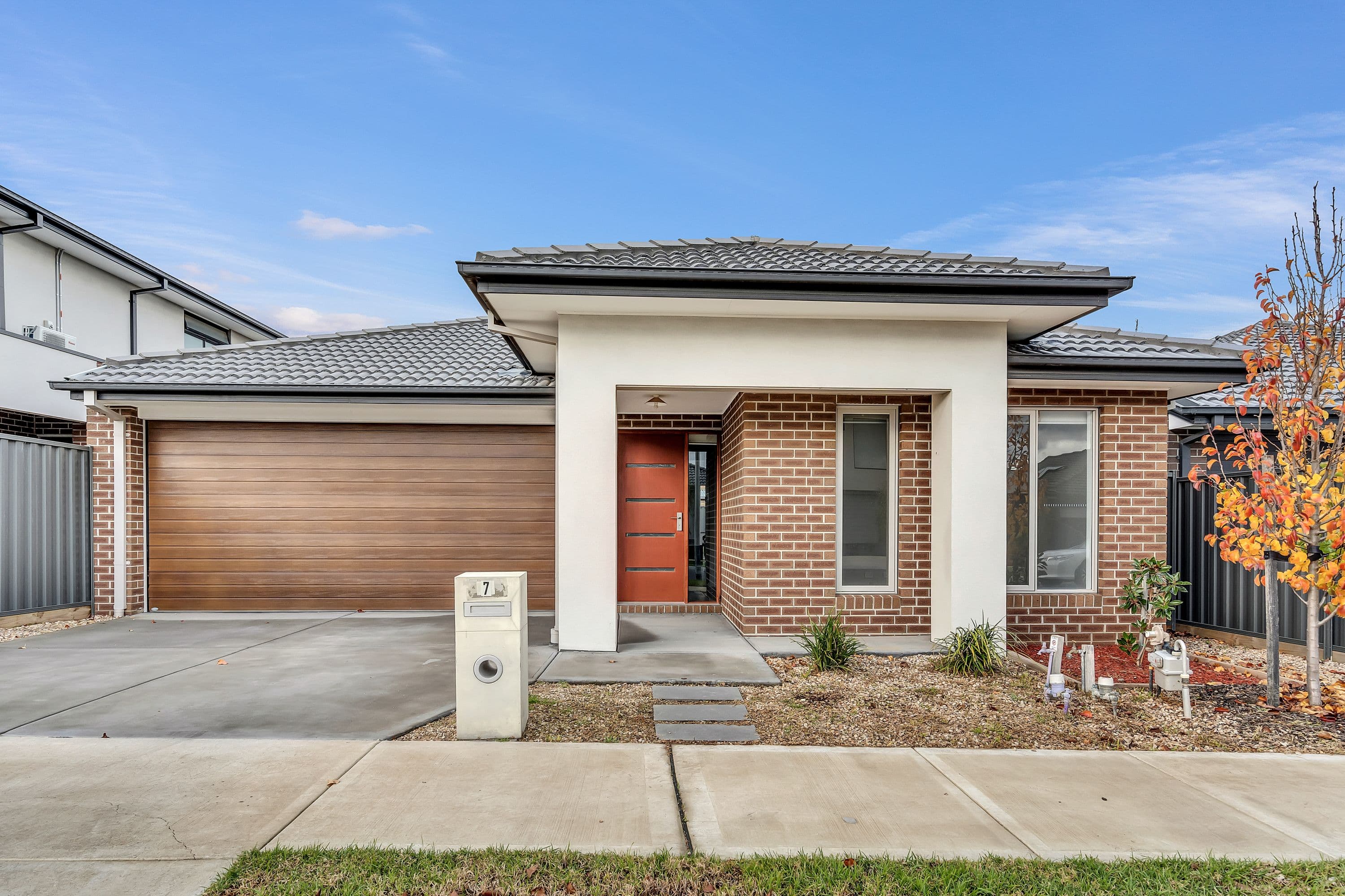 7 Millau Avenue, Craigieburn VIC 3064, Craigieburn - Image 1