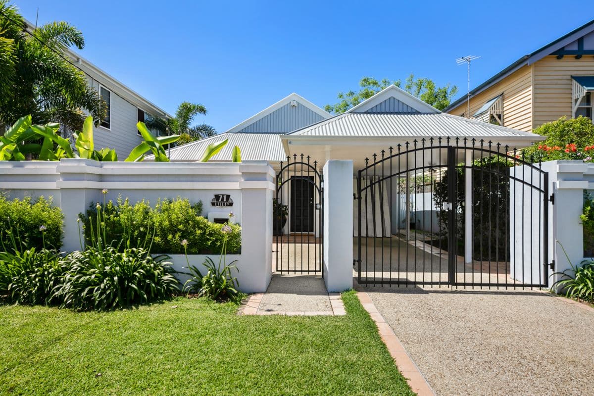 71 Lilley Street, Hendra QLD 4011, Hendra - Thumbnail 2