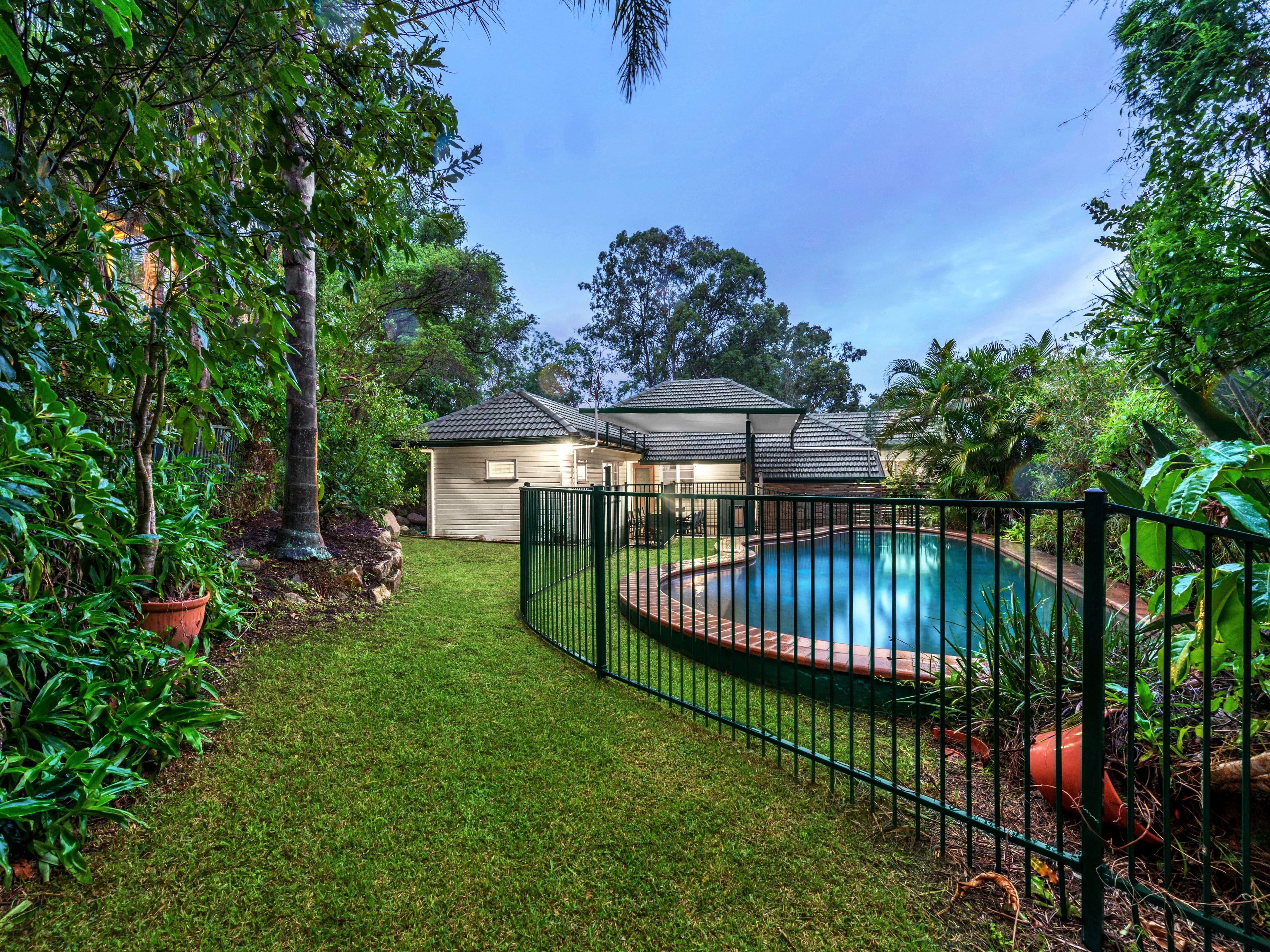 10 Grand Parade, Ashgrove QLD 4060, Ashgrove - Image 1