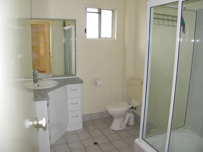 18 Parkside Street, TANNUM SANDS QLD 4680, Tannum Sands - Thumbnail 2