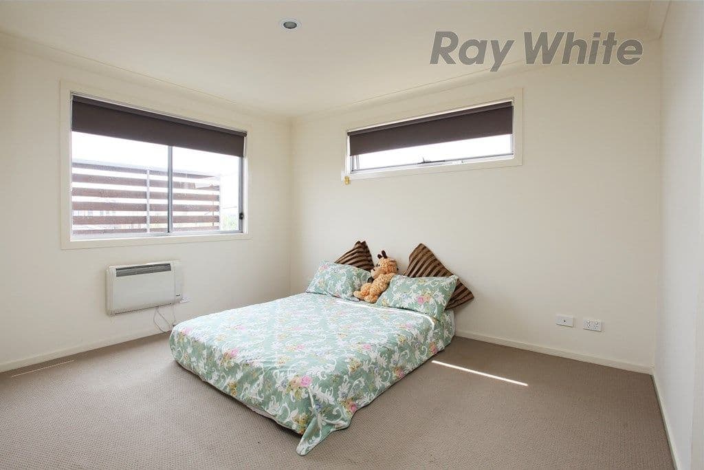 2A Hanworth Avenue, WILLIAMS LANDING VIC 3027, Williams Landing - Thumbnail 6