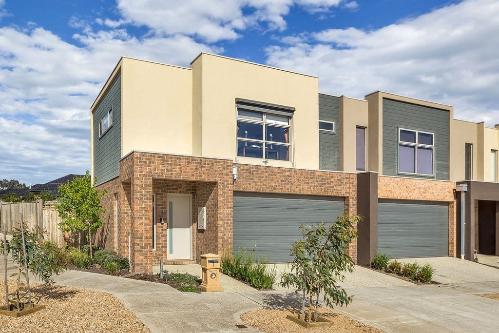 1 Mecklenburg Close, EPPING VIC 3076, Epping - Image 1