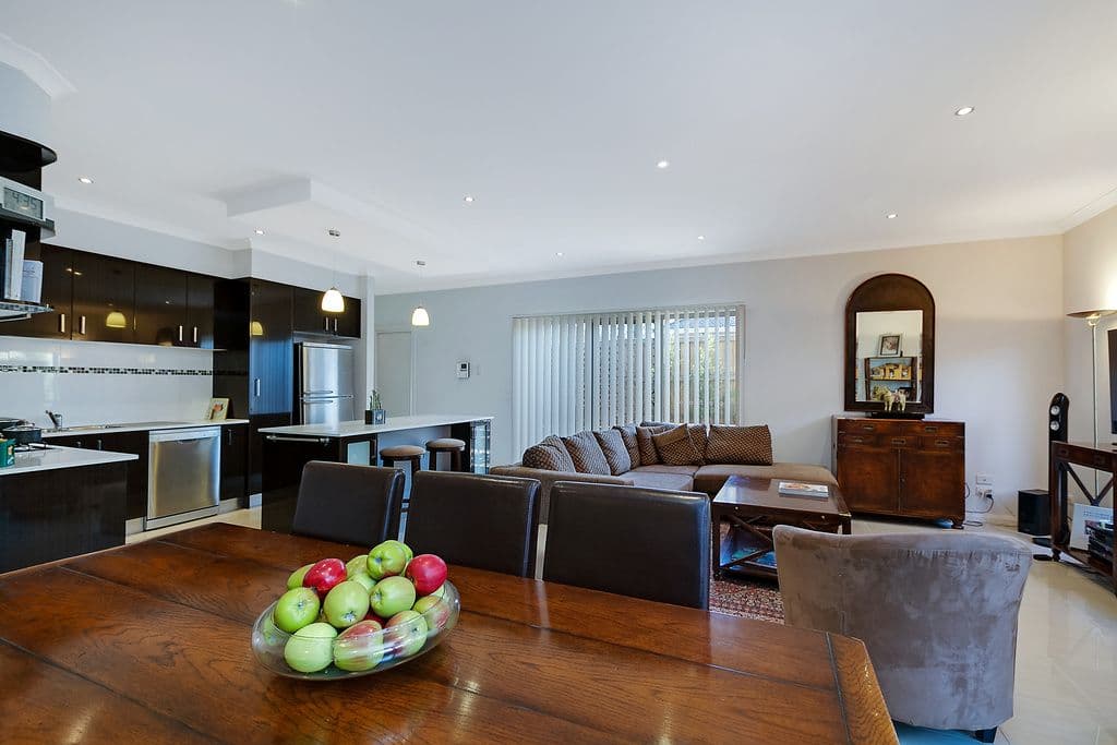 1 Mecklenburg Close, EPPING VIC 3076, Epping - Thumbnail 3