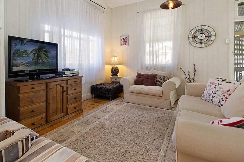 12 Lydia Street, WOOLOOWIN QLD 4030, Wooloowin - Thumbnail 3