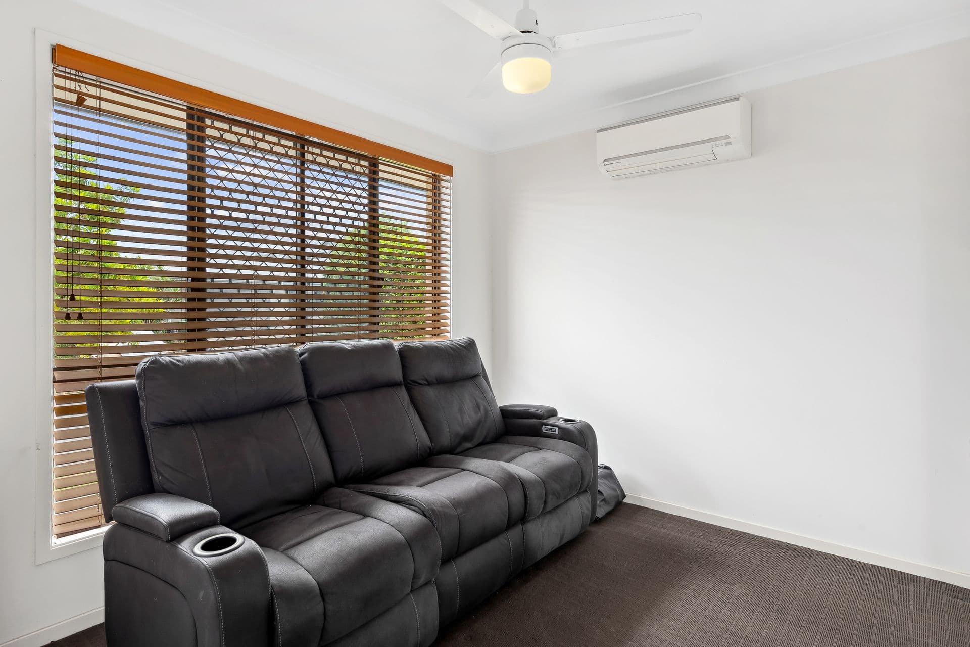 60 Cobblestone Avenue, Logan Reserve QLD 4133, Logan Reserve - Thumbnail 5