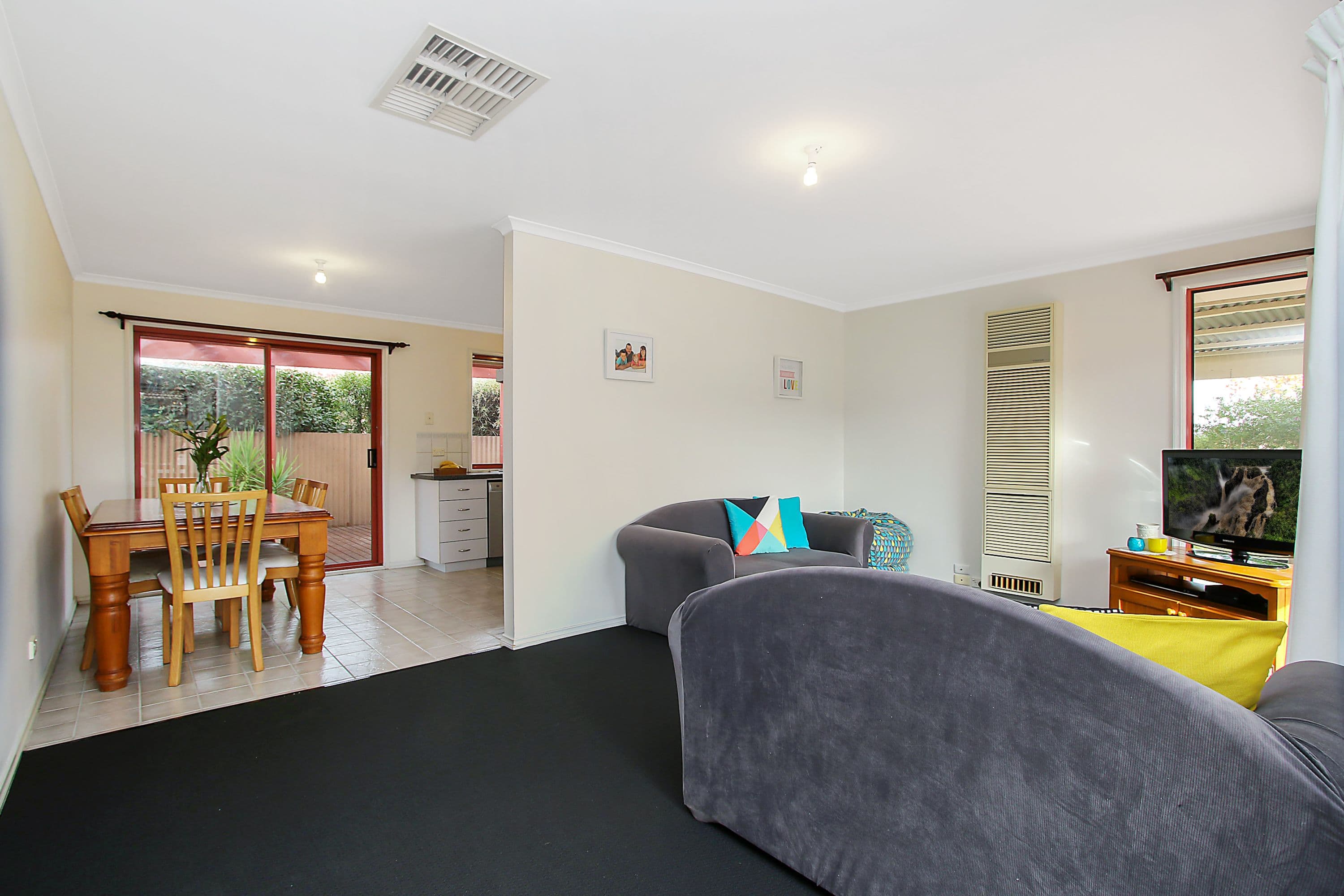 15 Oak Avenue, Benalla VIC 3672, Benalla - Thumbnail 3