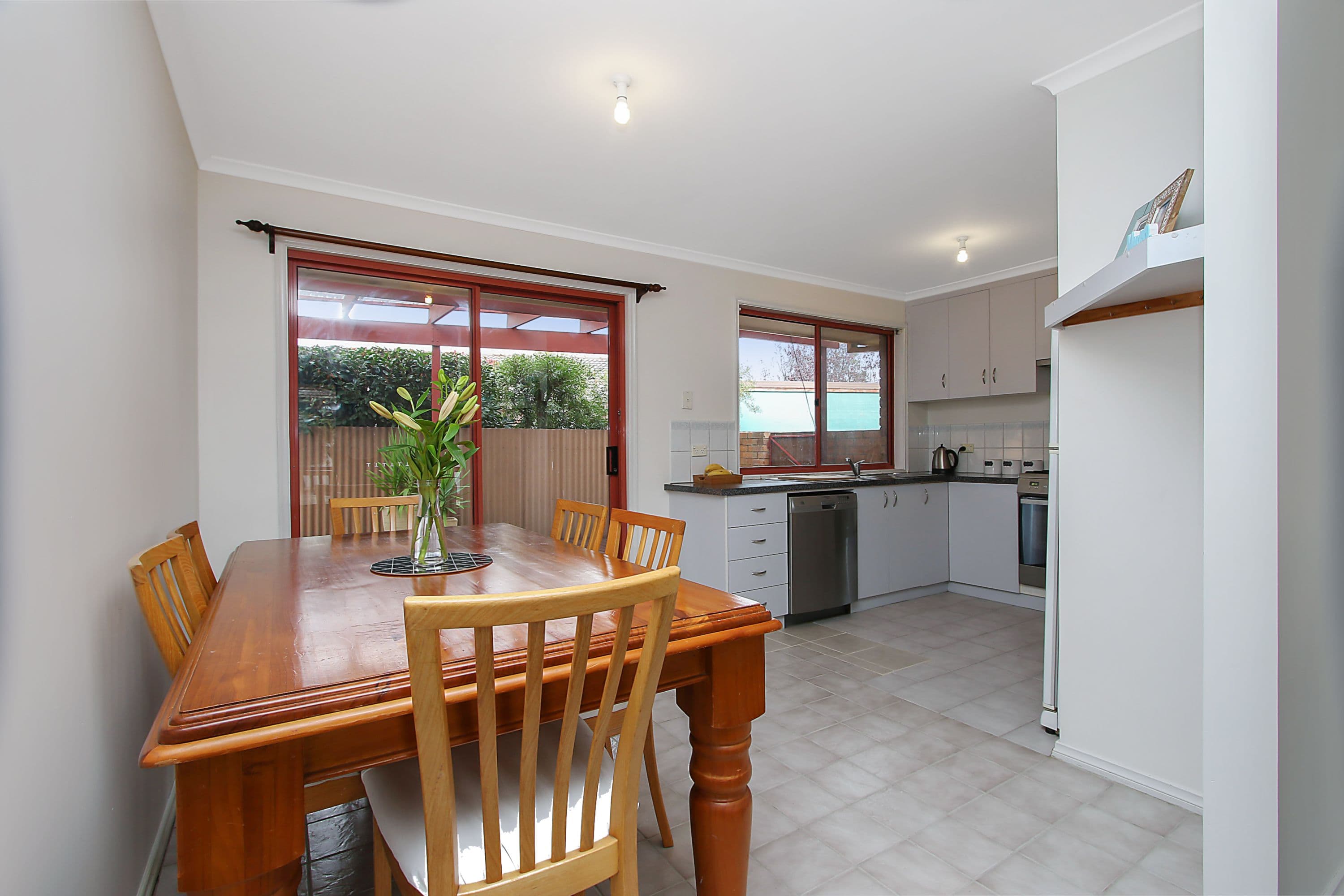 15 Oak Avenue, Benalla VIC 3672, Benalla - Thumbnail 4