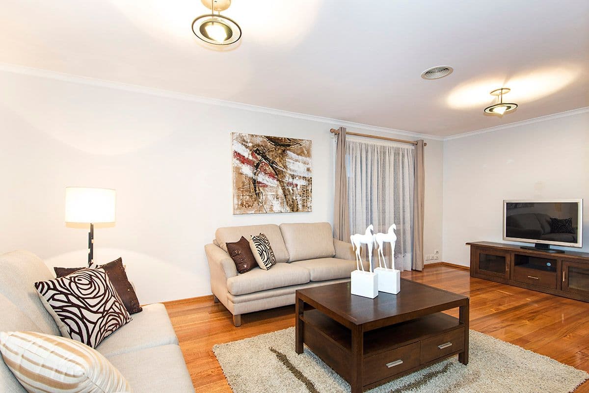 5 Kenthurst Court, MILL PARK VIC 3082, Mill Park - Thumbnail 2