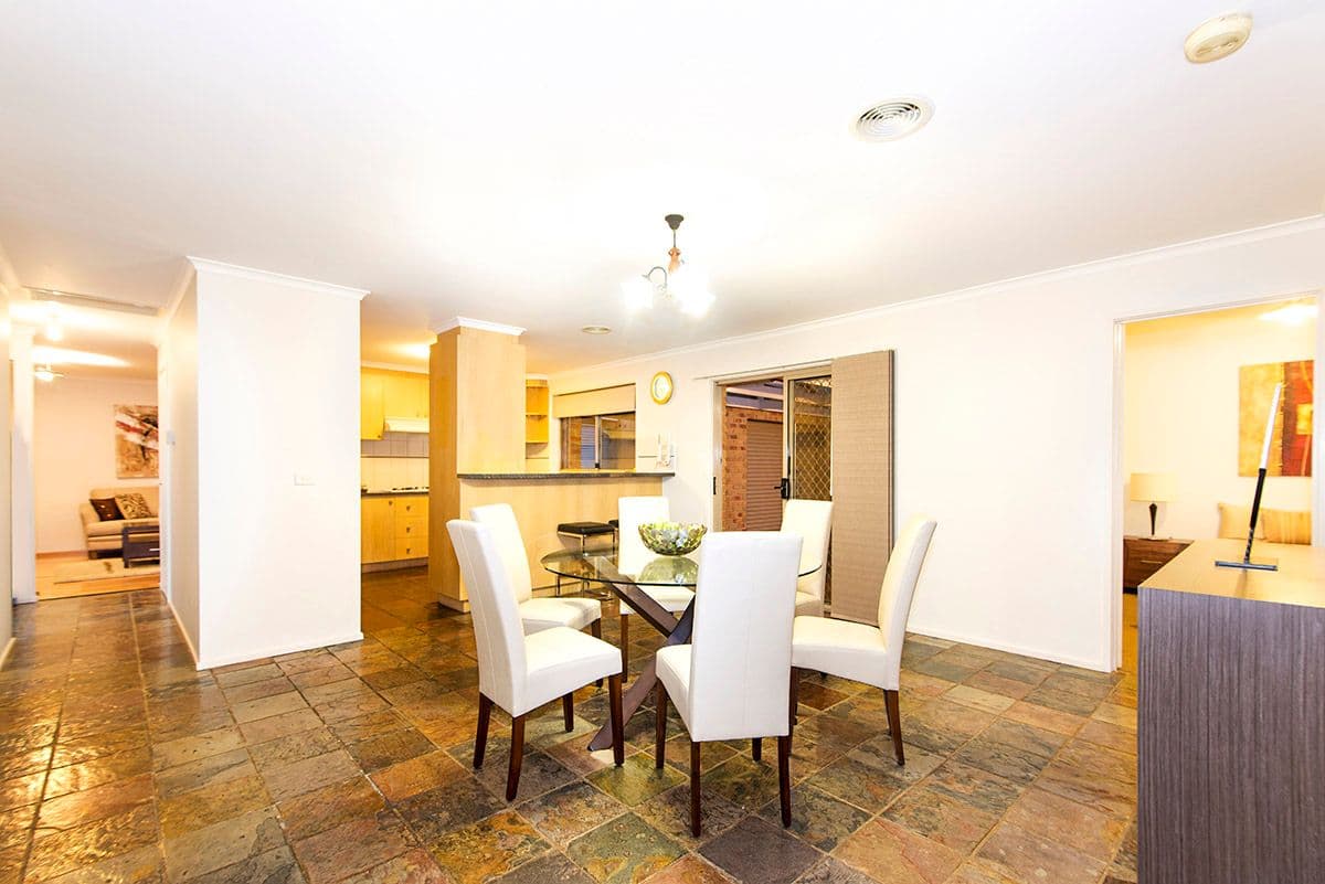 5 Kenthurst Court, MILL PARK VIC 3082, Mill Park - Thumbnail 5