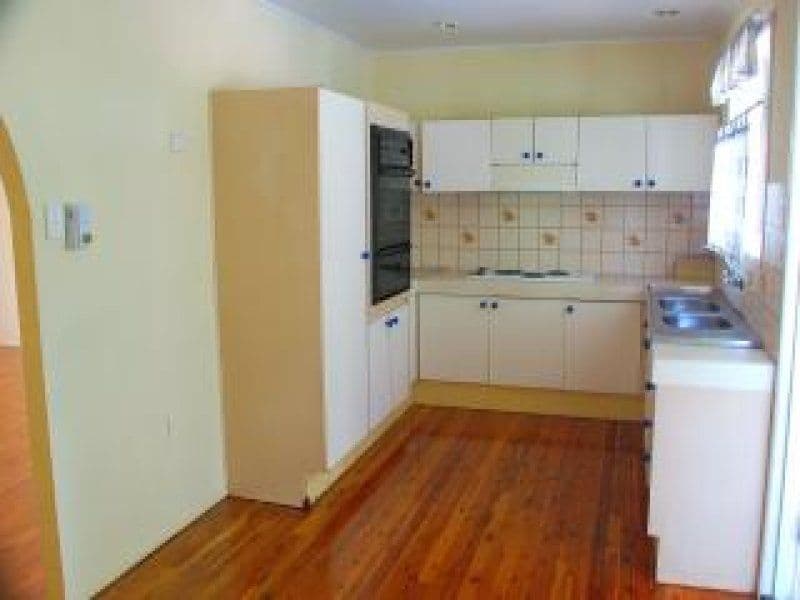 23 Woorama Road, THE GAP QLD 4061, The Gap - Thumbnail 5