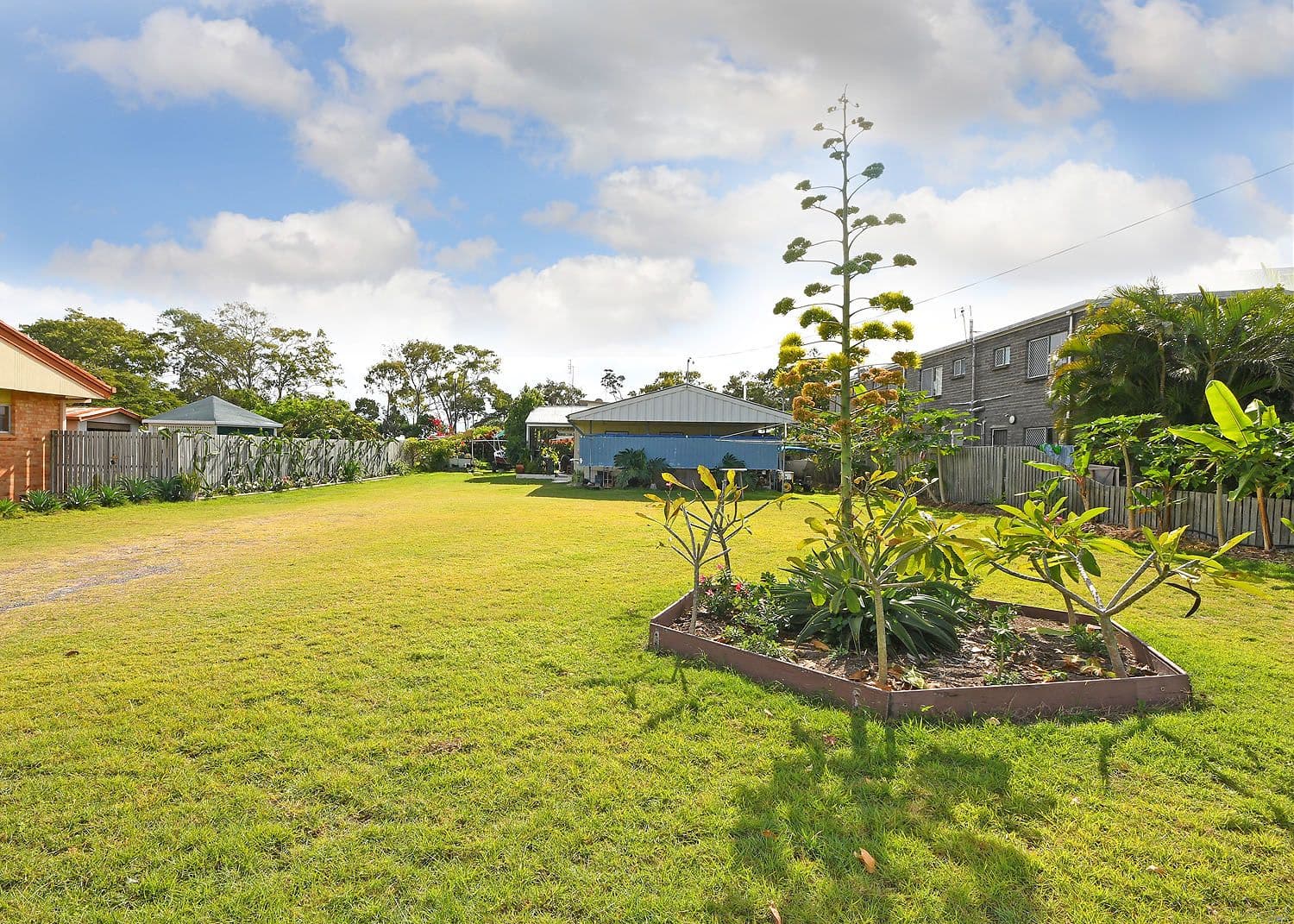 12 Campbell Street, Torquay QLD 4655, Torquay - Image 1