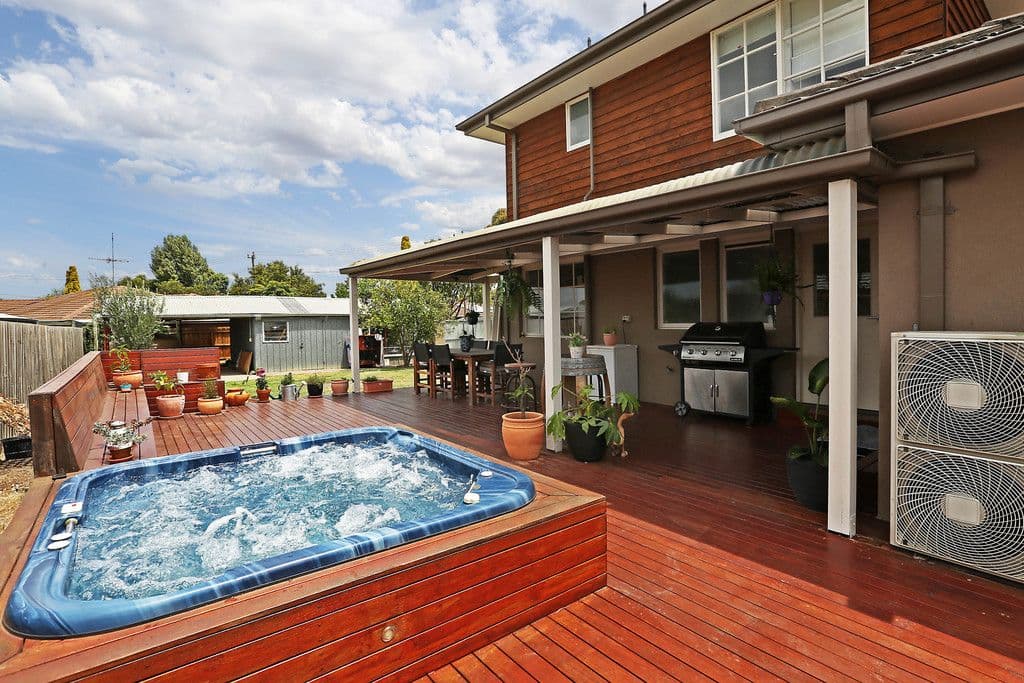 24 Perrett Street, Grovedale VIC 3216, Grovedale - Thumbnail 2