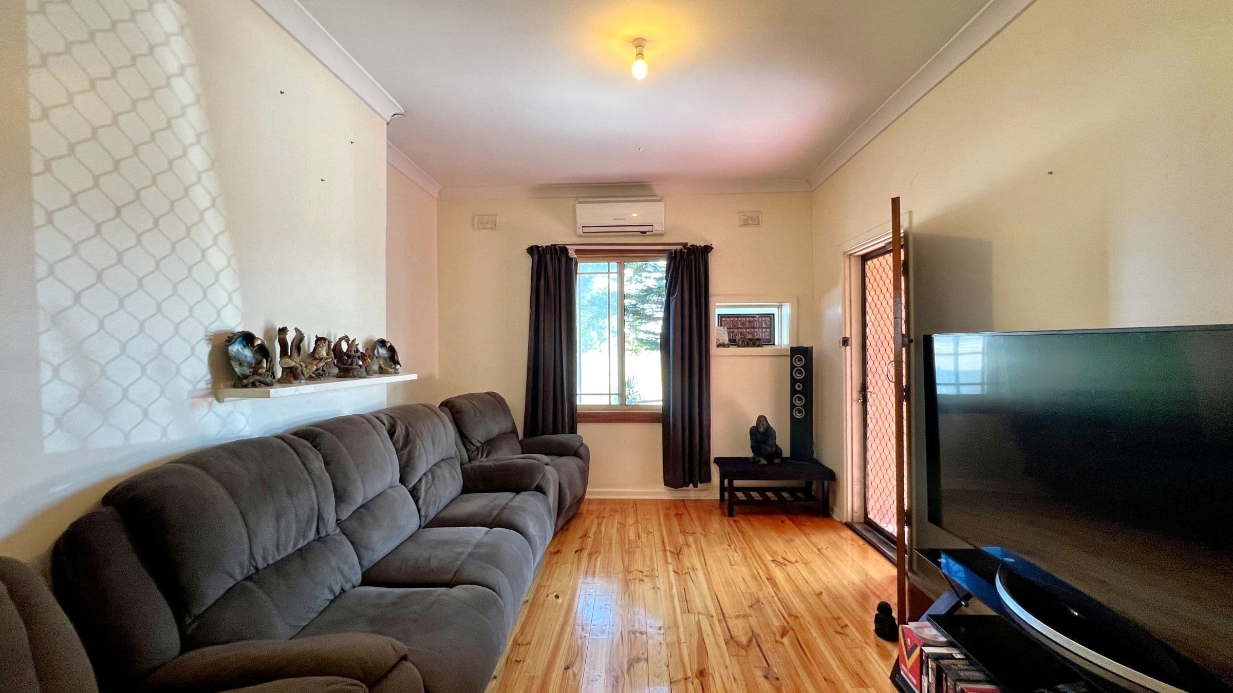 8 Townsend Crescent, Whyalla Norrie SA 5608, Whyalla Norrie - Thumbnail 2